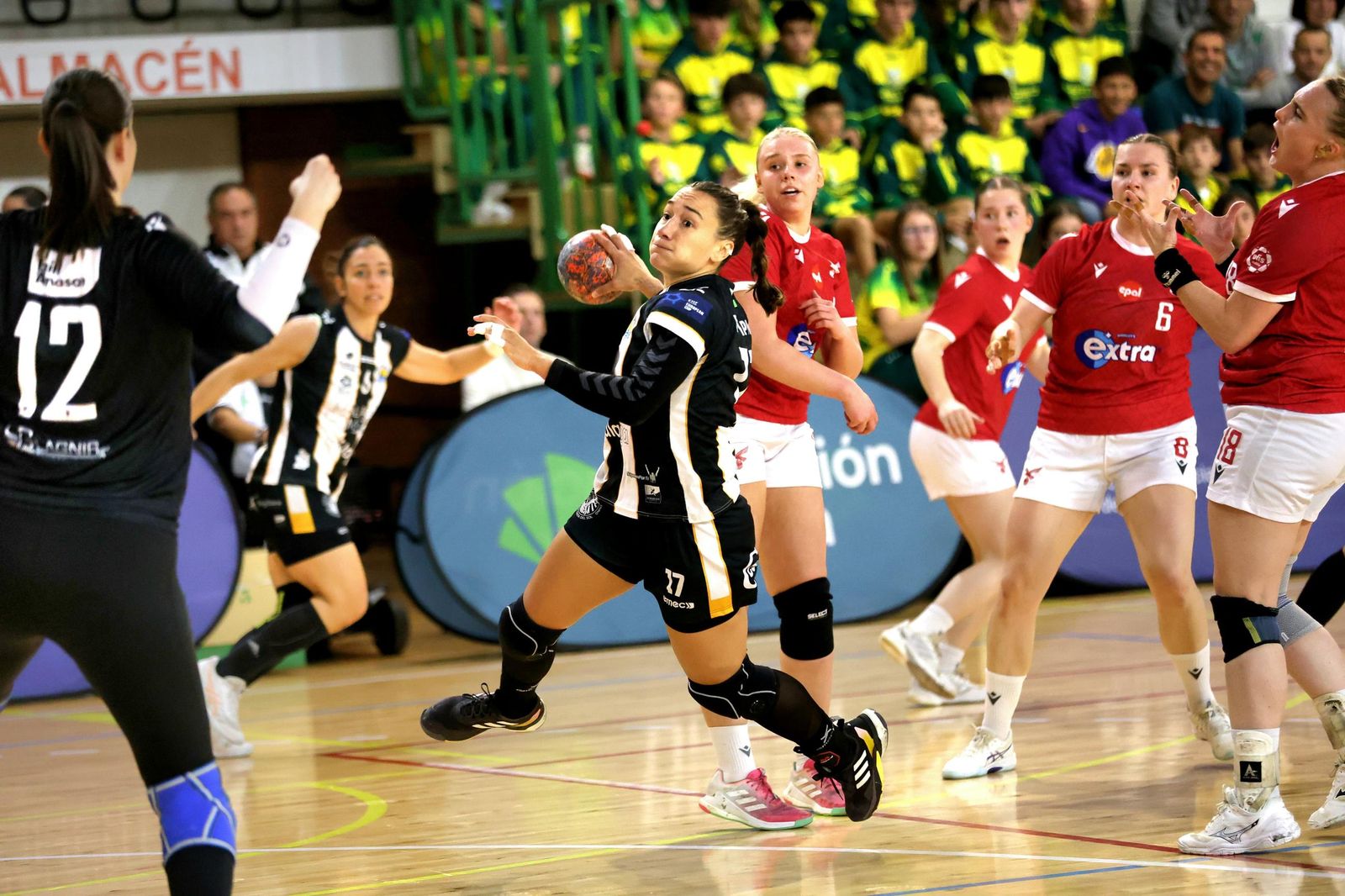 Costa del Sol-Valur: Todo se jugará en Islanda (25-25)