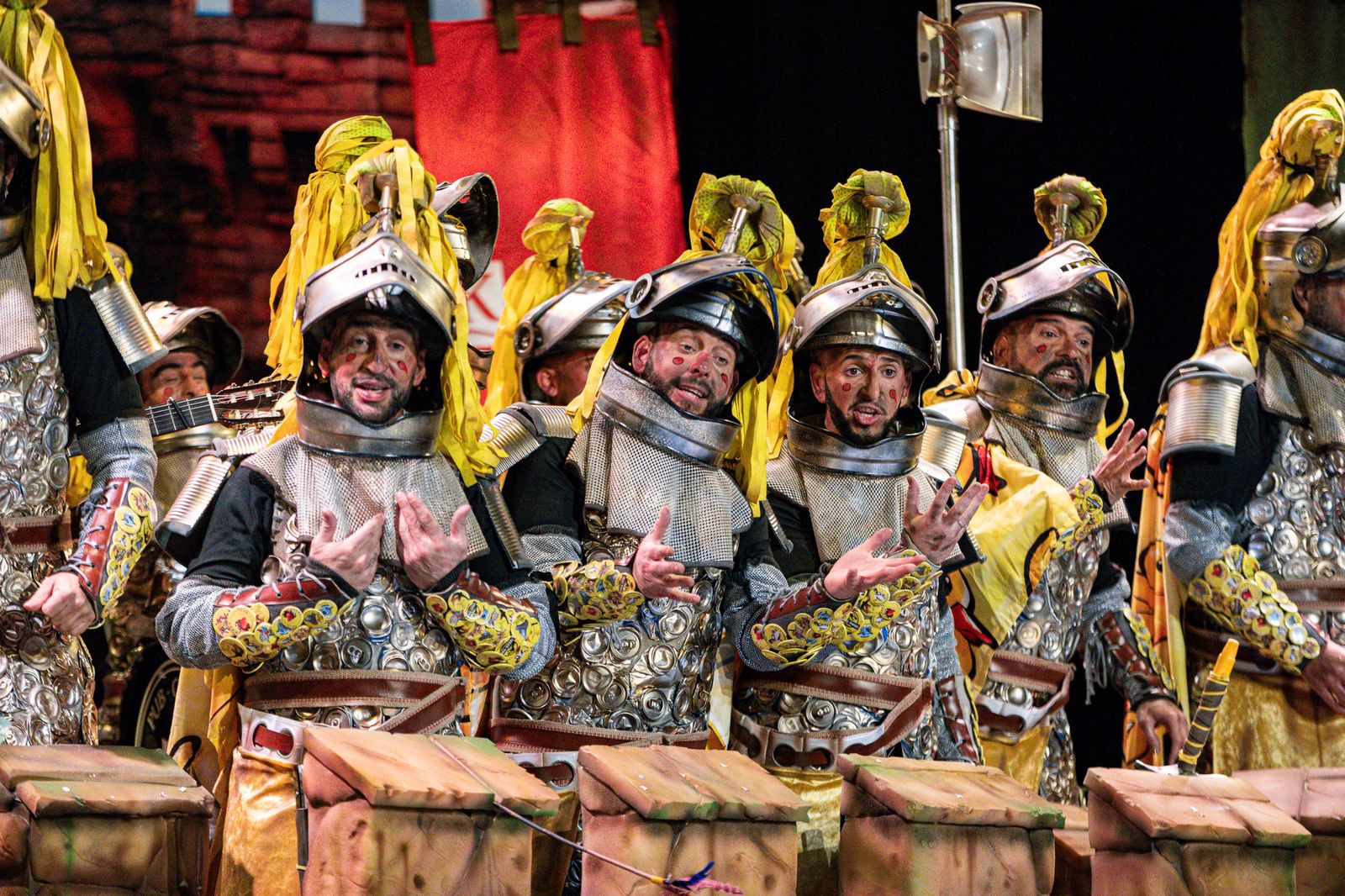 Búscate entre las mejores imágenes de la segunda sesión de cuartos de final del COAC 2026