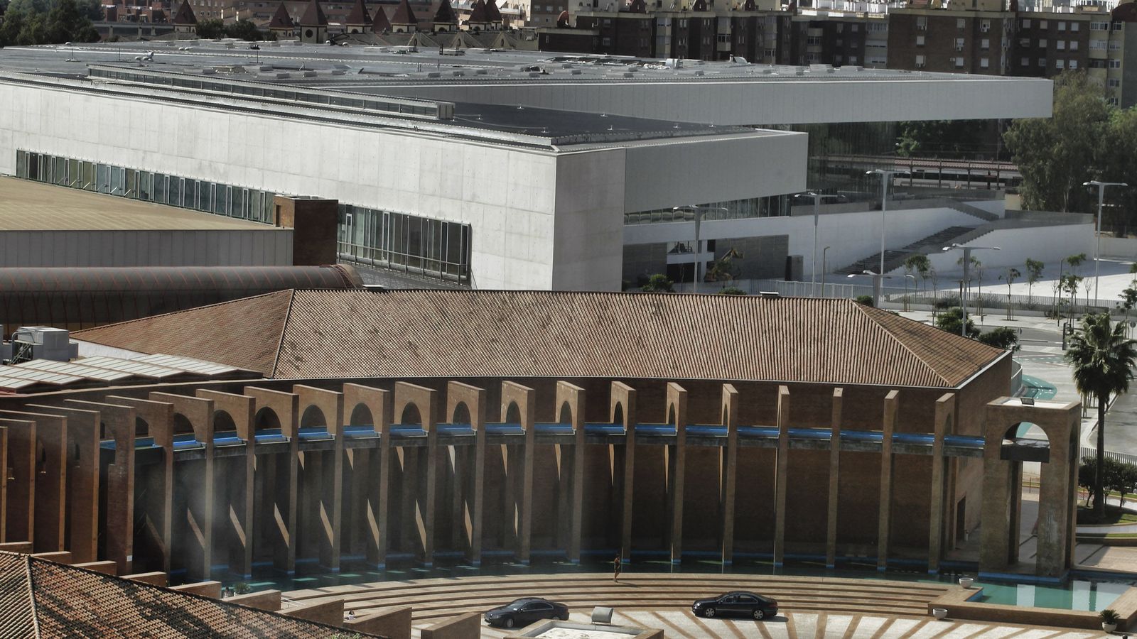 Los dos edificios de Fibes, en Sevilla Este