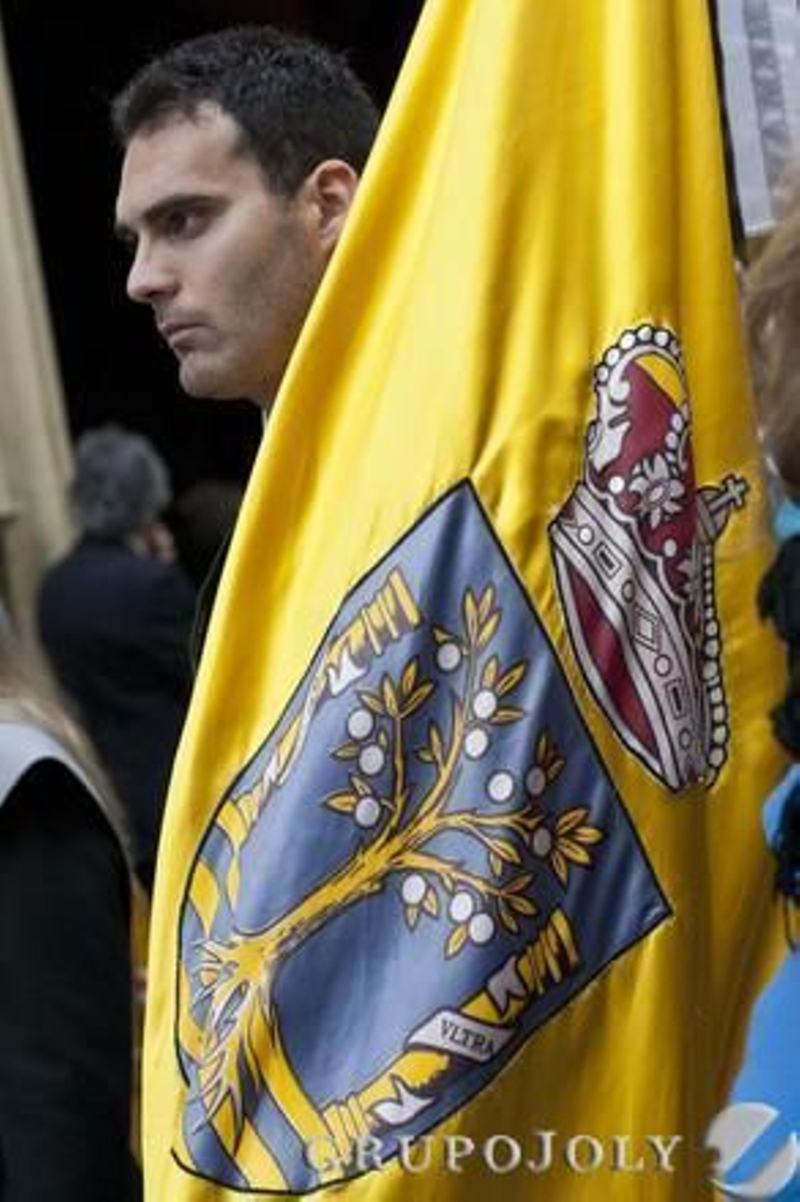 Caído

Fotos: Julio González