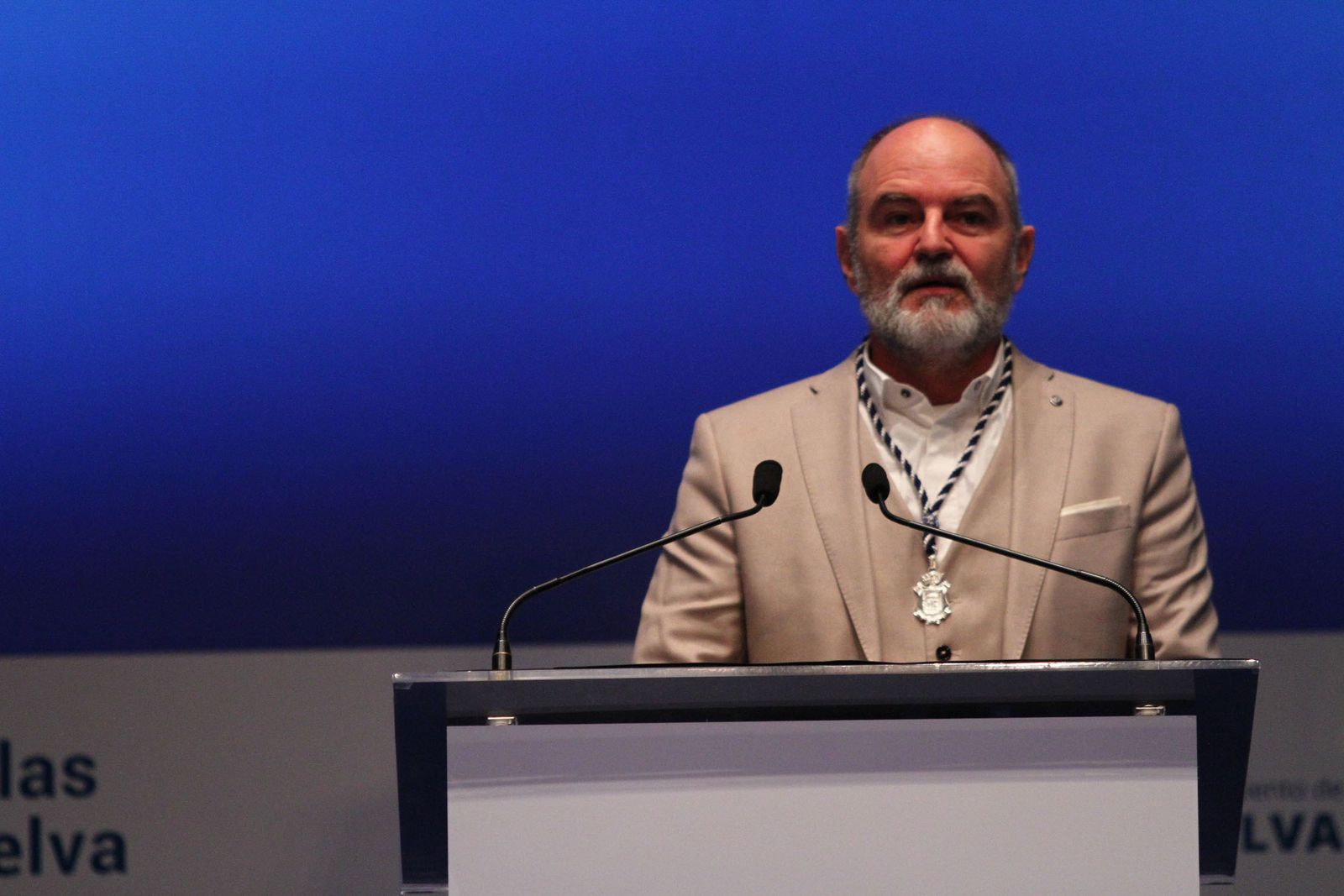 Imágenes de la entrega de las medallas de Huelva