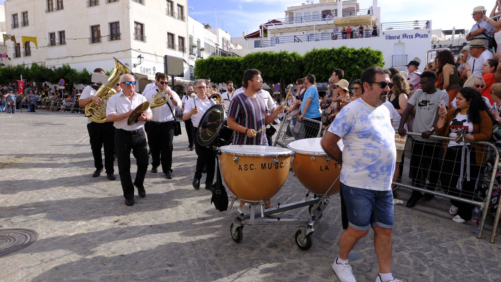 Imágenes del desfile de Moros y Cristianos 2023, en Mojácar