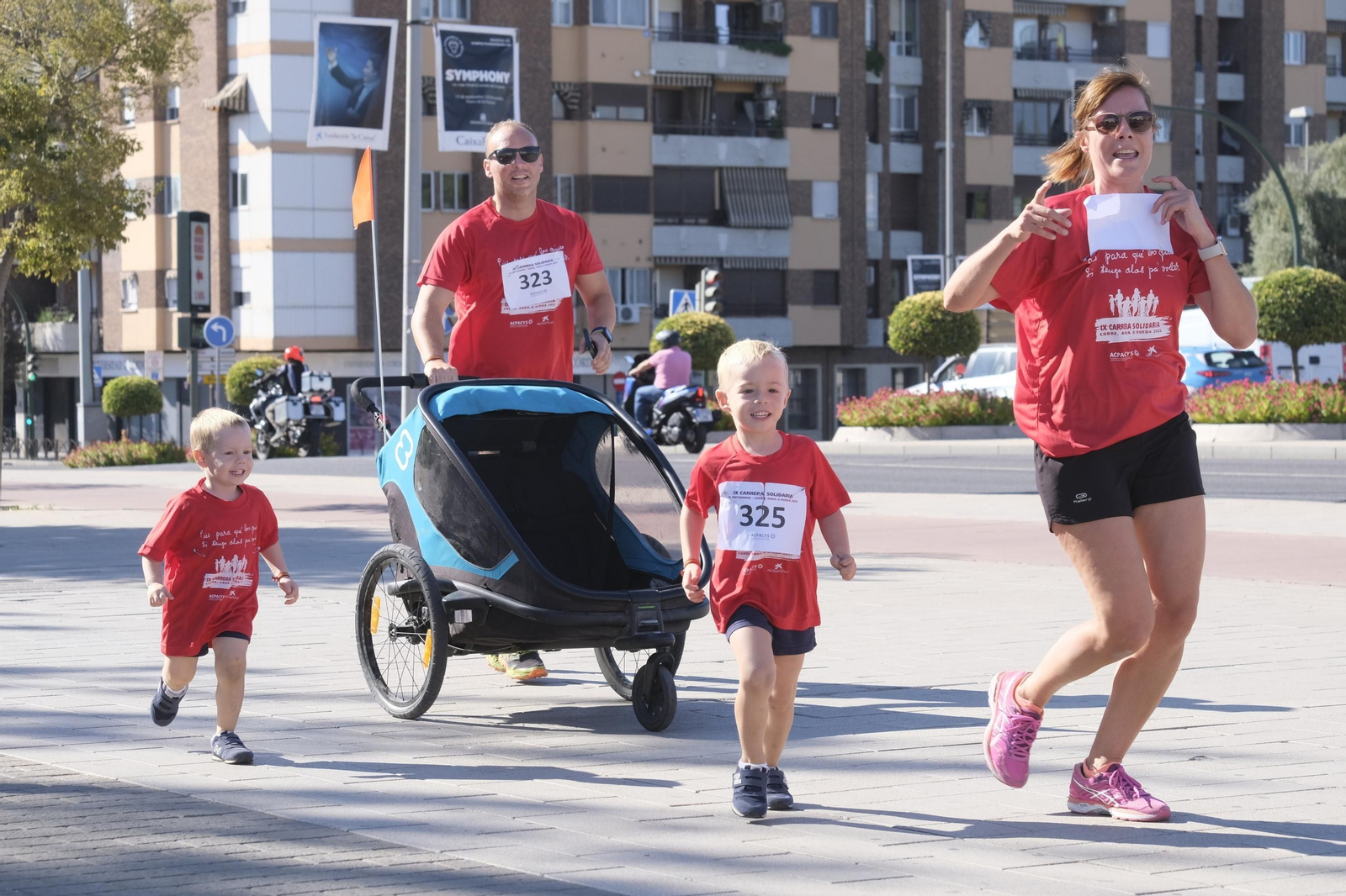 La carrera solidario por Córdoba de Acpasys, en imágenes