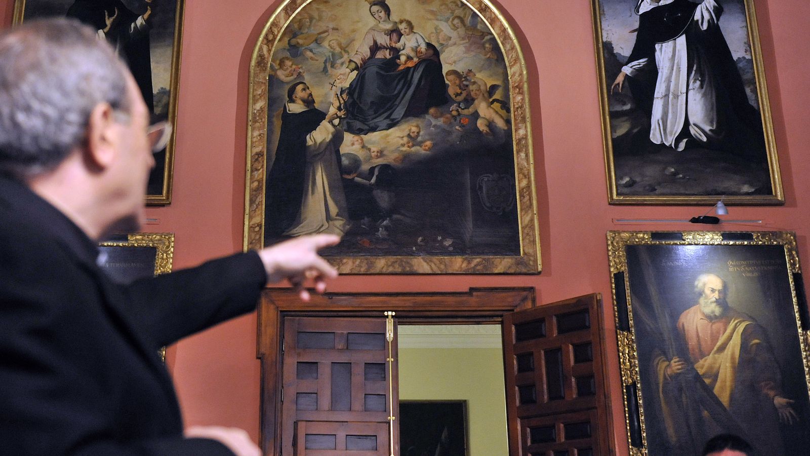 Algunas de las valiosas pinturas que atesora el Arzobispado de Sevilla.