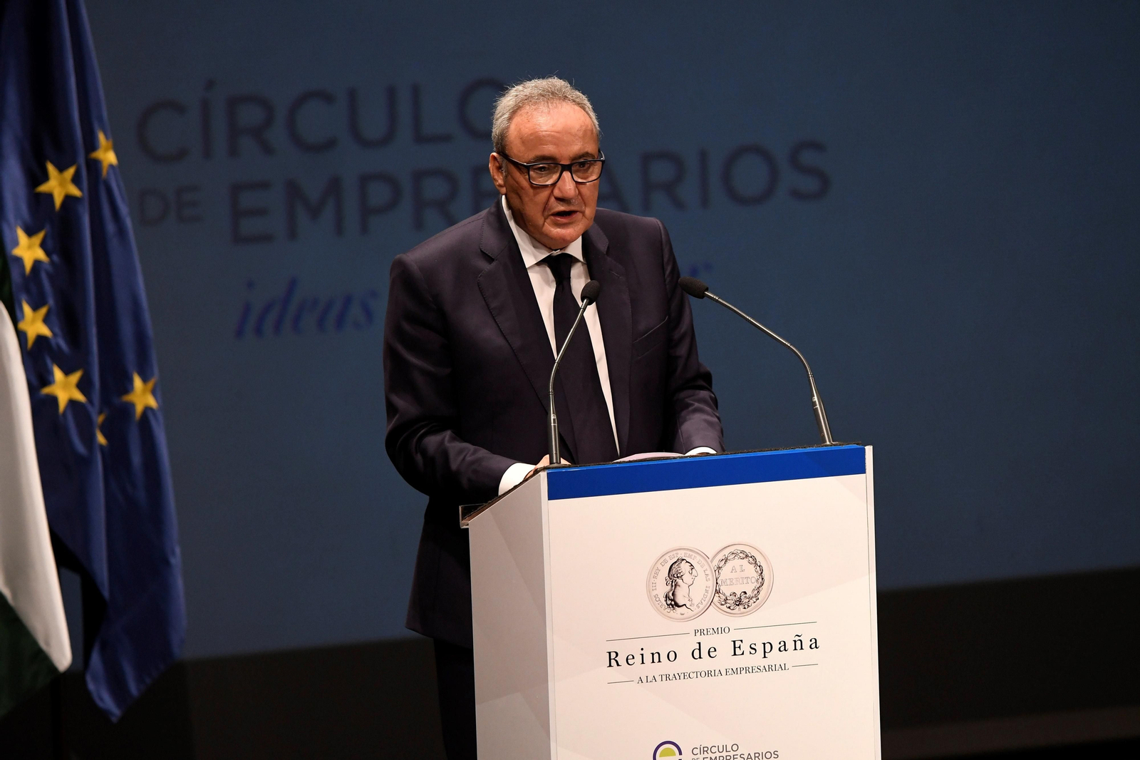 Francisco Martínez-Cosentino durante su discurso en el acto de entrega del Premio Reino de España a la 'Trayectoria Empresarial' en Almería