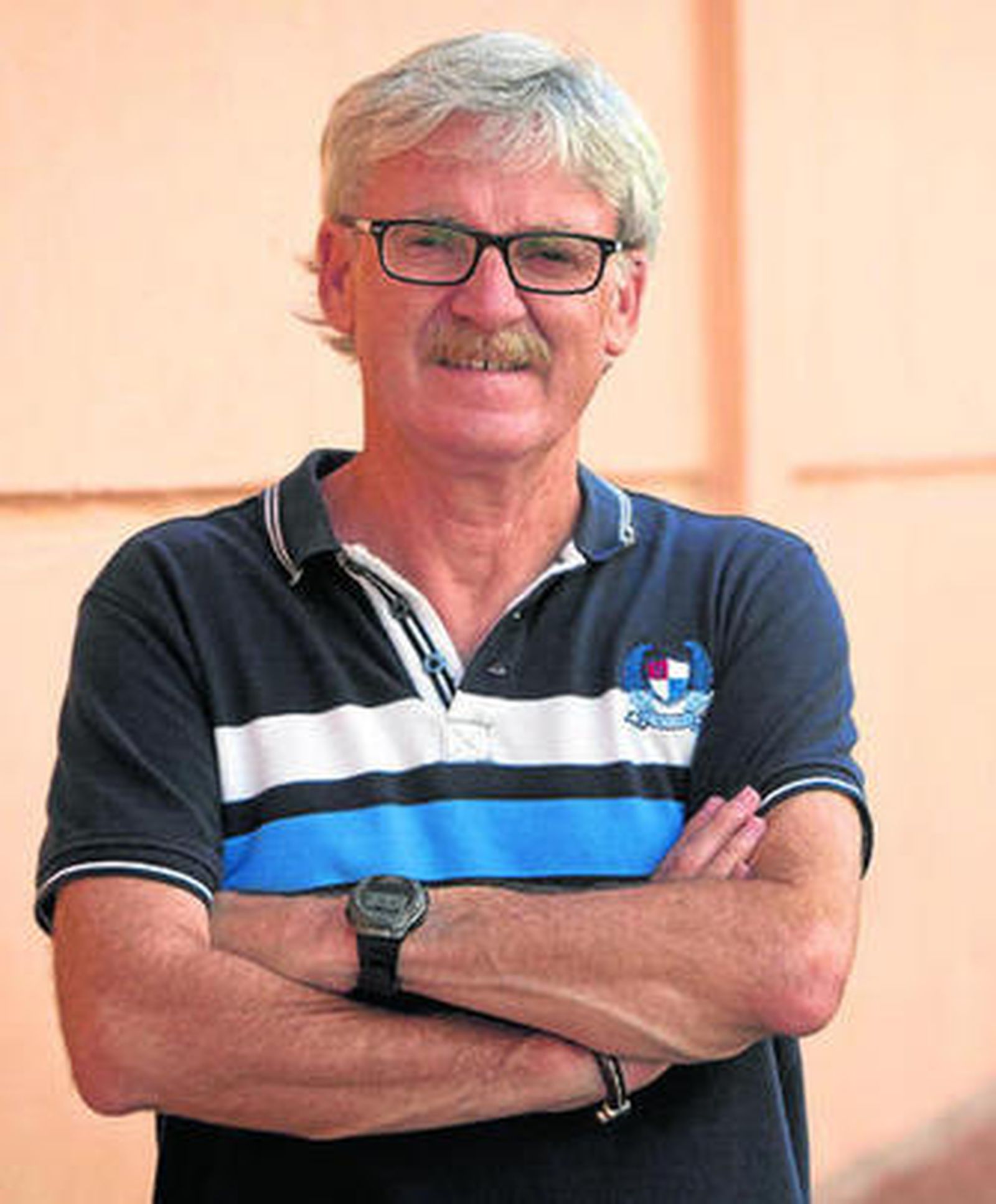 Bartolomé Cantillo posa cerca de su casa.