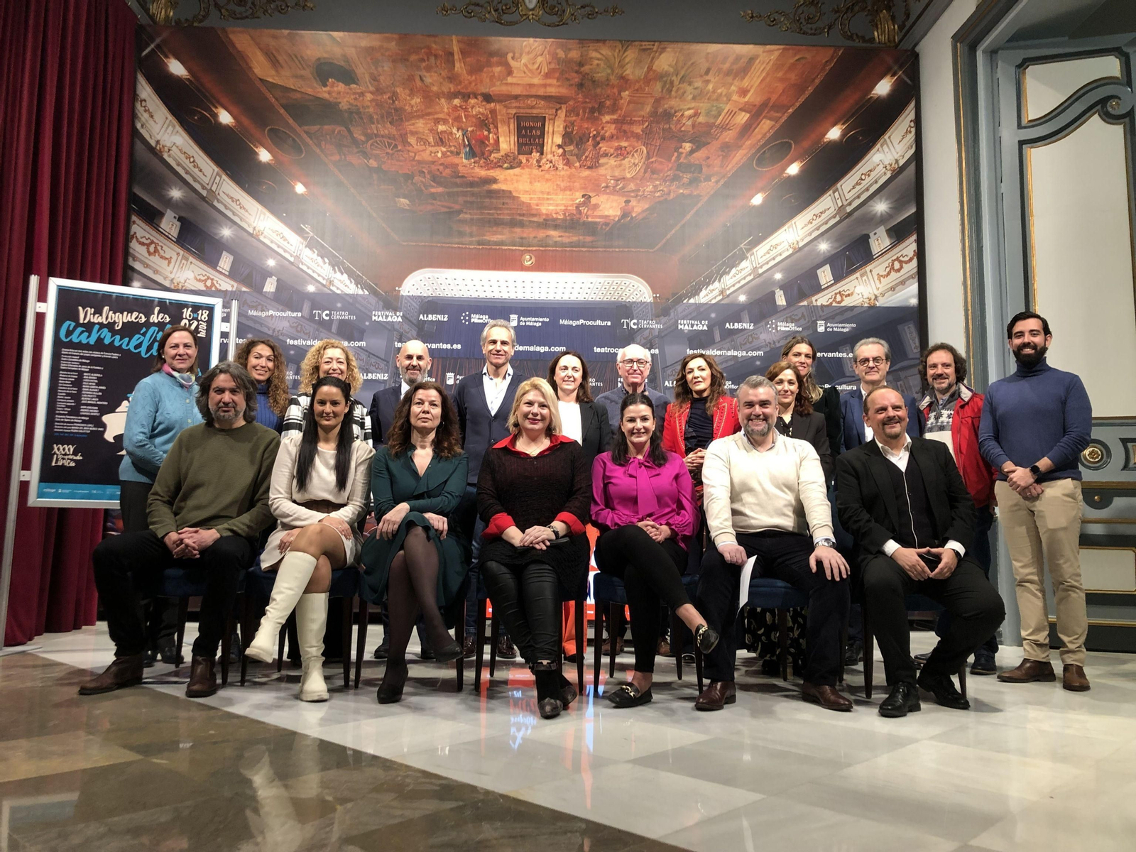 Foto de familia de la presentación de ‘Dialogues des carmélites'. Foto de familia de la presentación de ‘Dialogues des carmélites'.