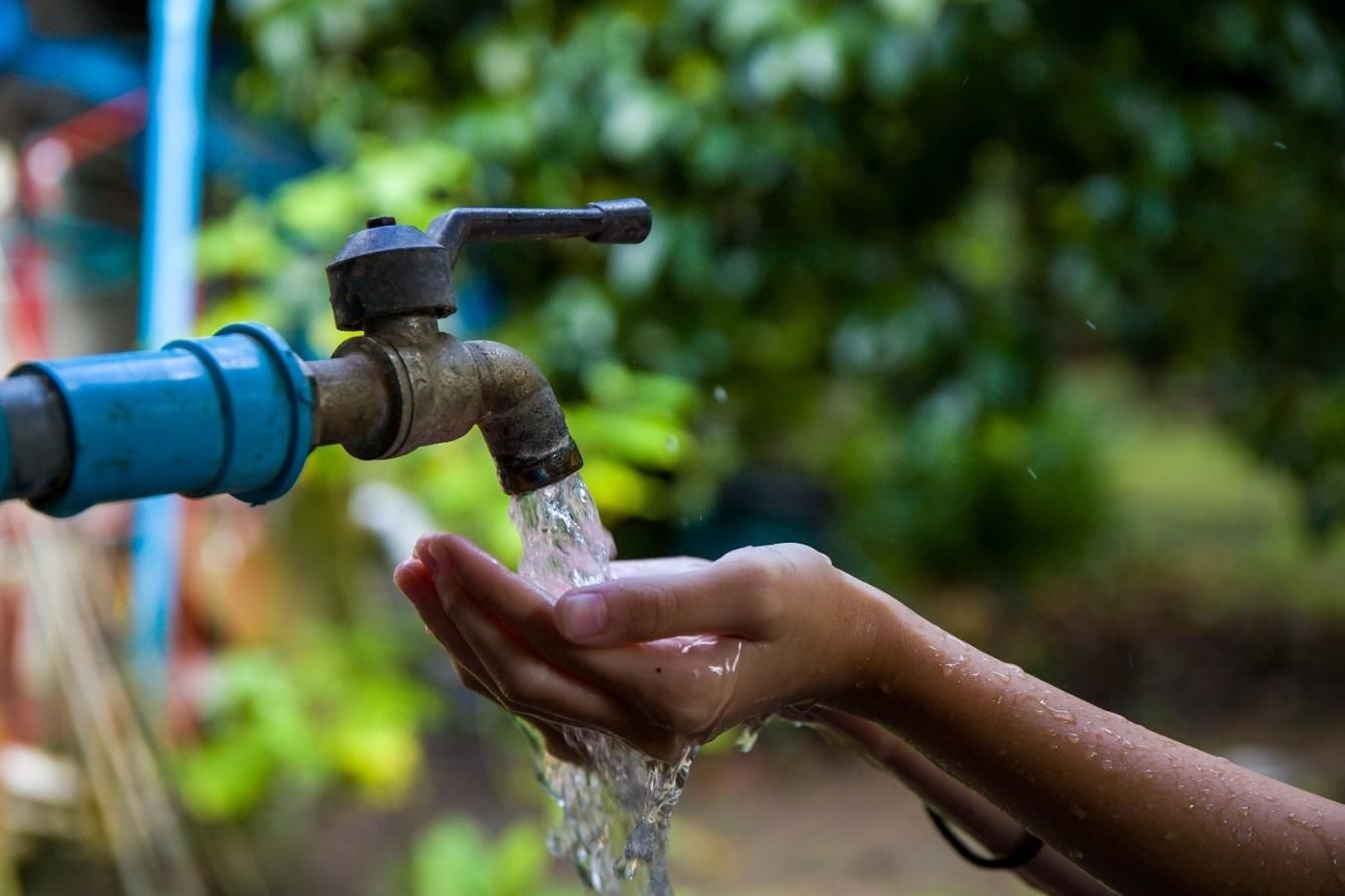 El agua potable es una máxima para los ayuntamientos.