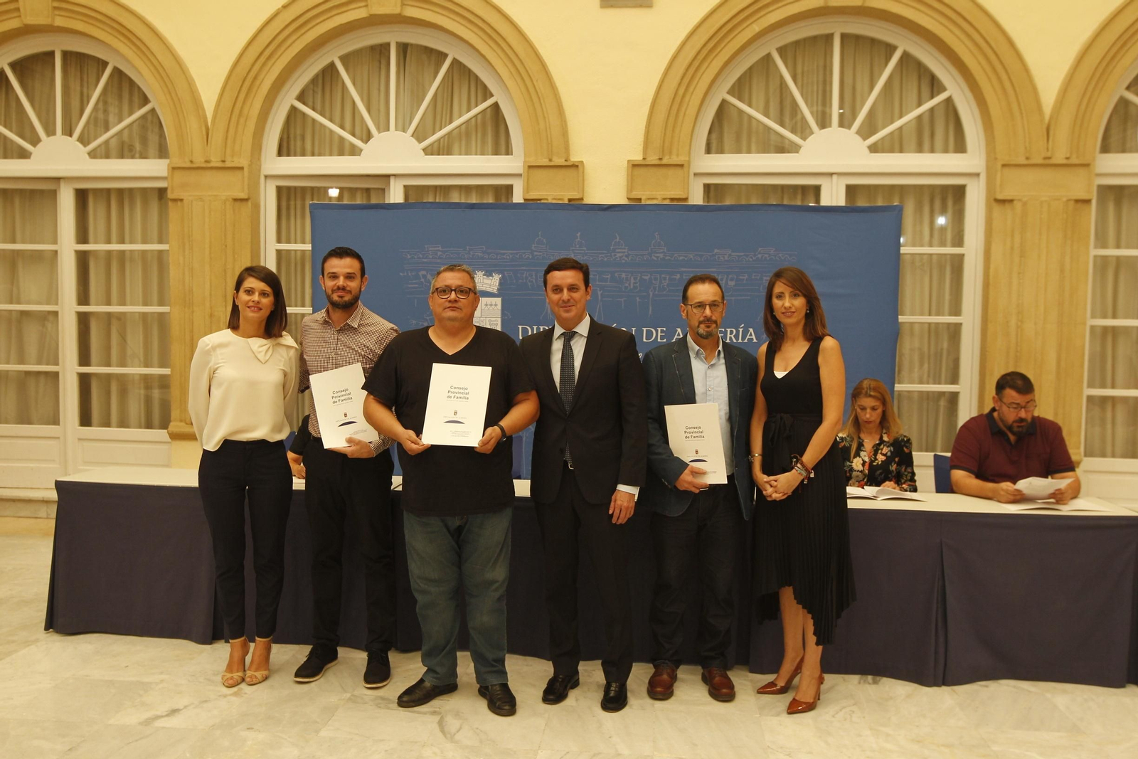 Fotogalería entrega subvenciones de Diputación de Almería a asociaciones Consejo Provincial de Familia