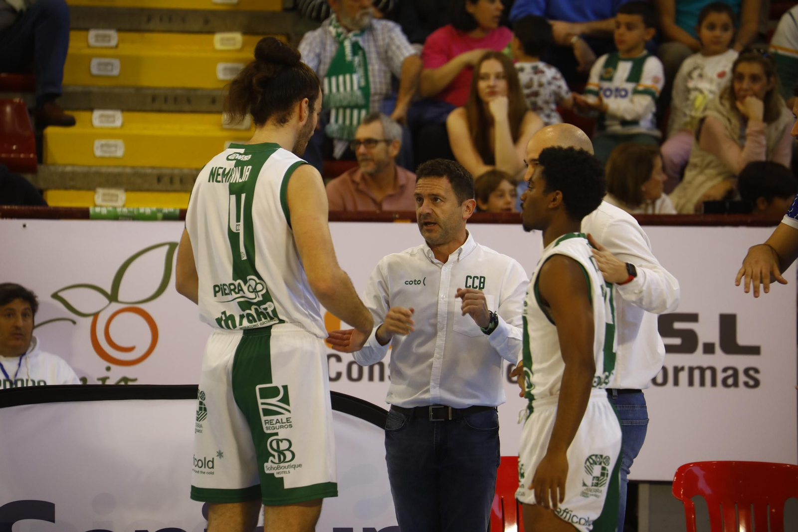 Las mejores fotos del ambiente en Vista Alegre para el Coto Córdoba - Huesca