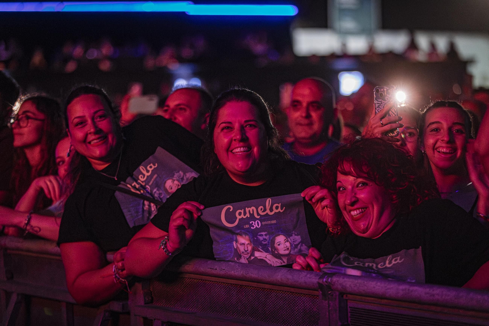 Búscate en las imagenes del concierto de Camela en Concert Music Festival en Chiclana
