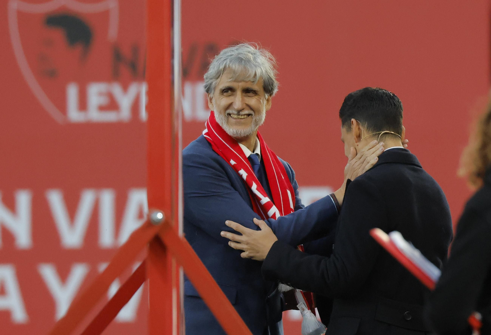 Las imágenes del homenaje a Jesús Navas