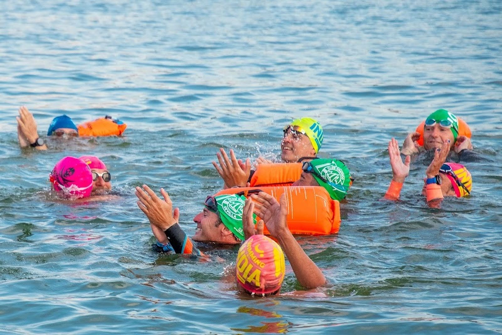 Triatlón a lo largo del Guadalquivir a beneficio de la Fundación Vicente Ferrer