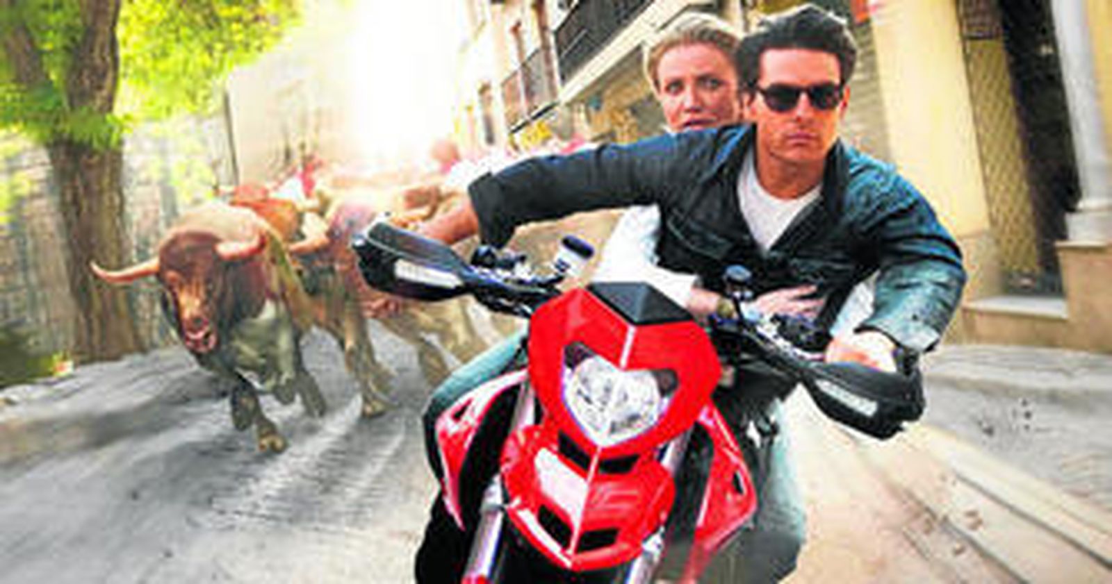 Cameron Diaz y Tom Cruise protagonizan la cinta de James Mangold, en la que se muestran los peculiares 'sanfermines sureños'.