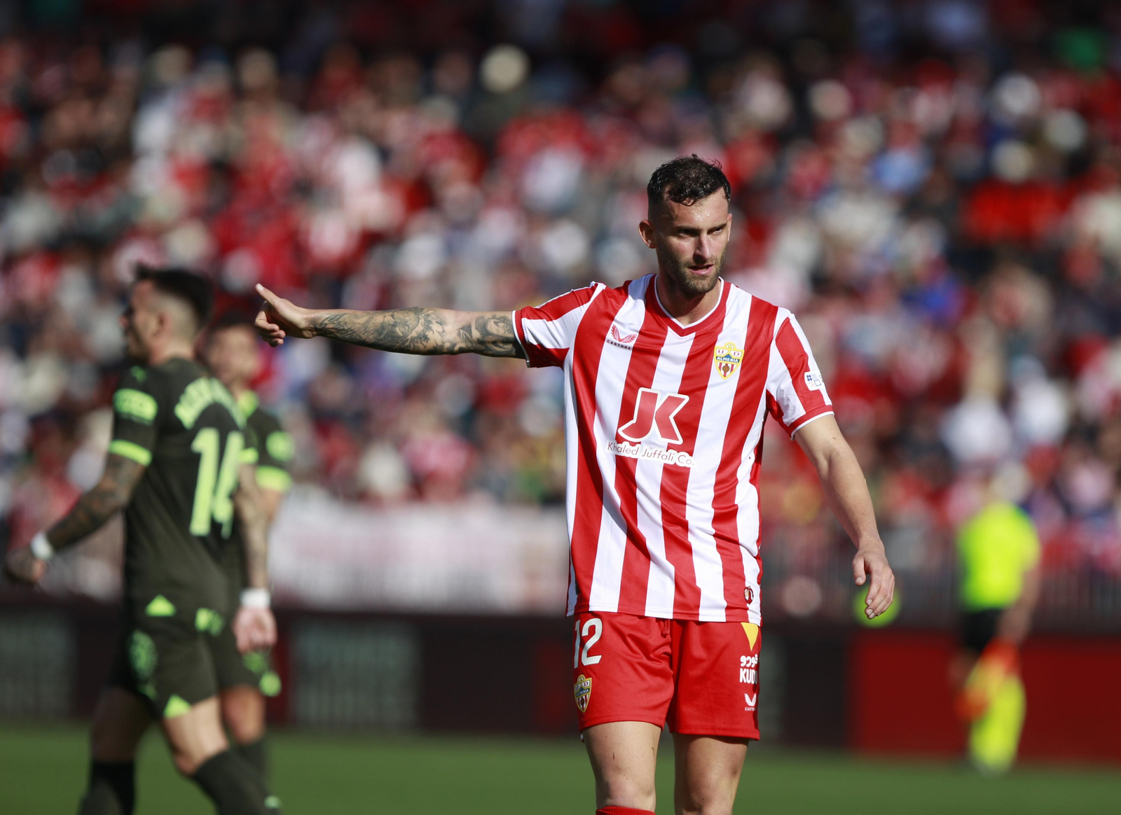 Las mejores imágenes del partido de fútbol U.D. Almería-Girona F.C.