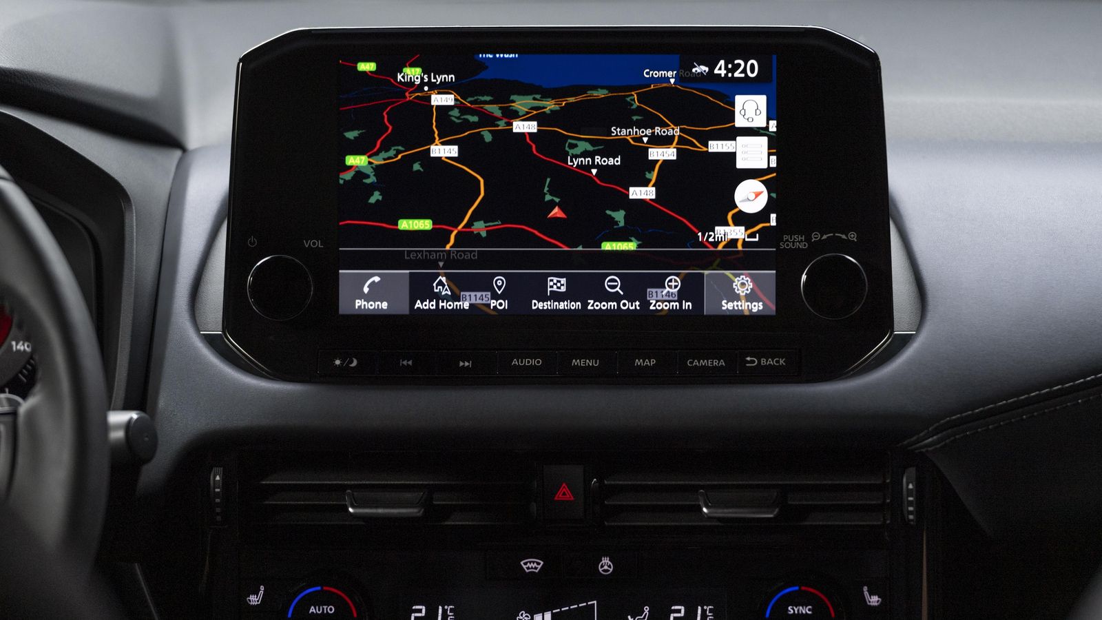 La navegación está basada en cartografía Tom-Tom y es actualizable remotamente.