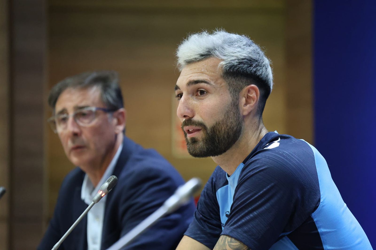 Las fotos de la presentación de Álex Pastor con el Málaga CF