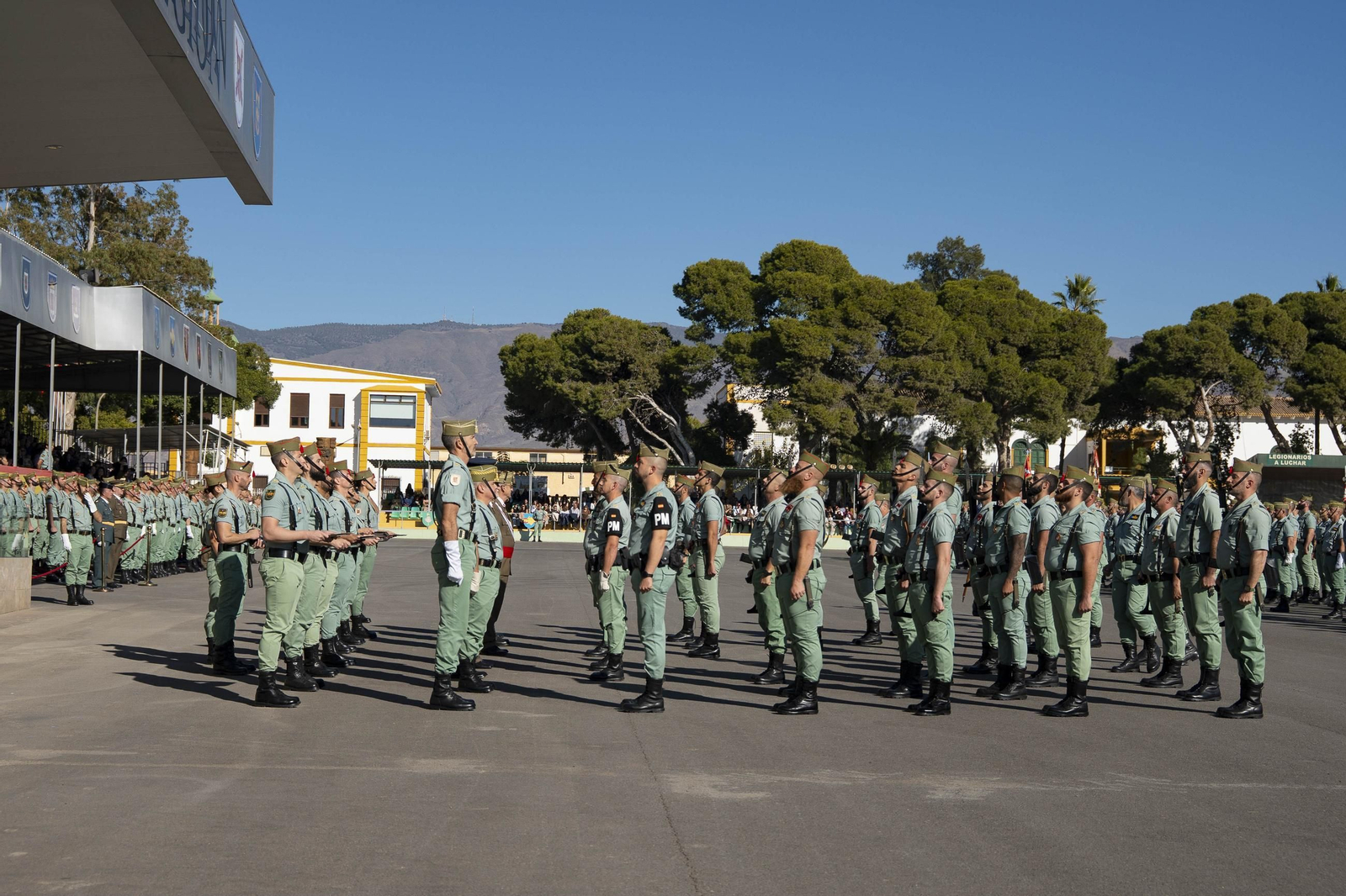 Así conmemora el día de la Inmaculada Concepción la Brigada de la Legión en Almería y despide al contingente que parte a Eslovaquia