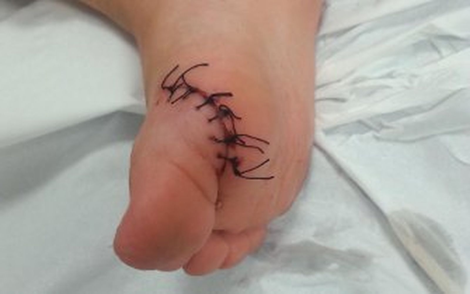 Denuncia al Ayuntamiento de Sanlúcar por "la falta de limpieza" de las playas