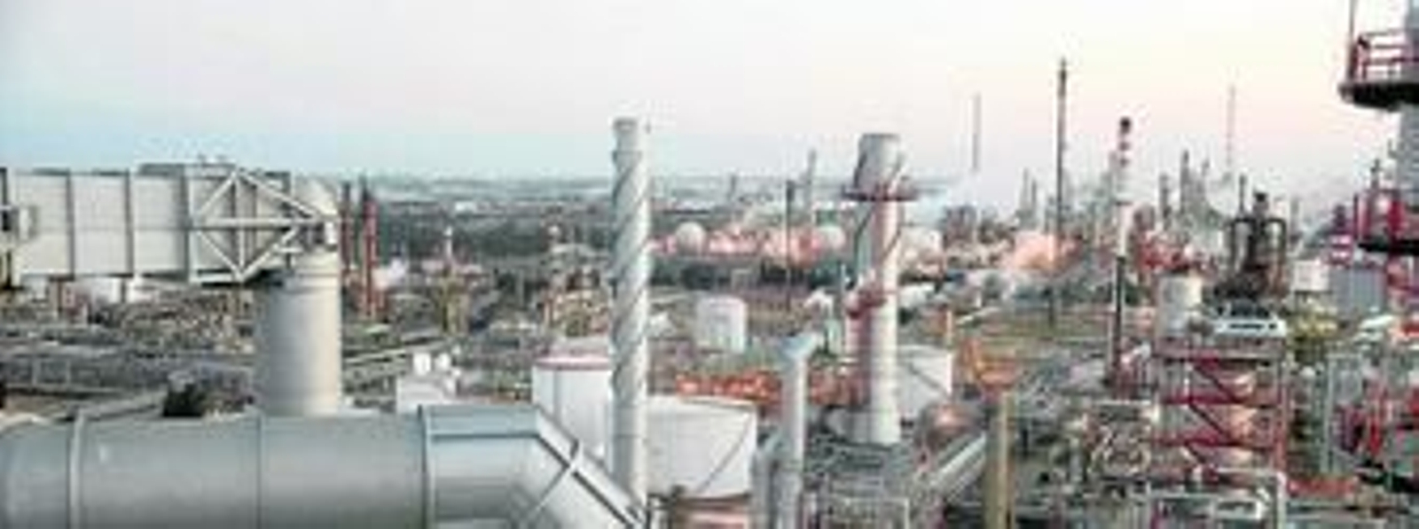 EL combustible encabeza tanto las compras como las ventas que Huelva realiza en el exterior.