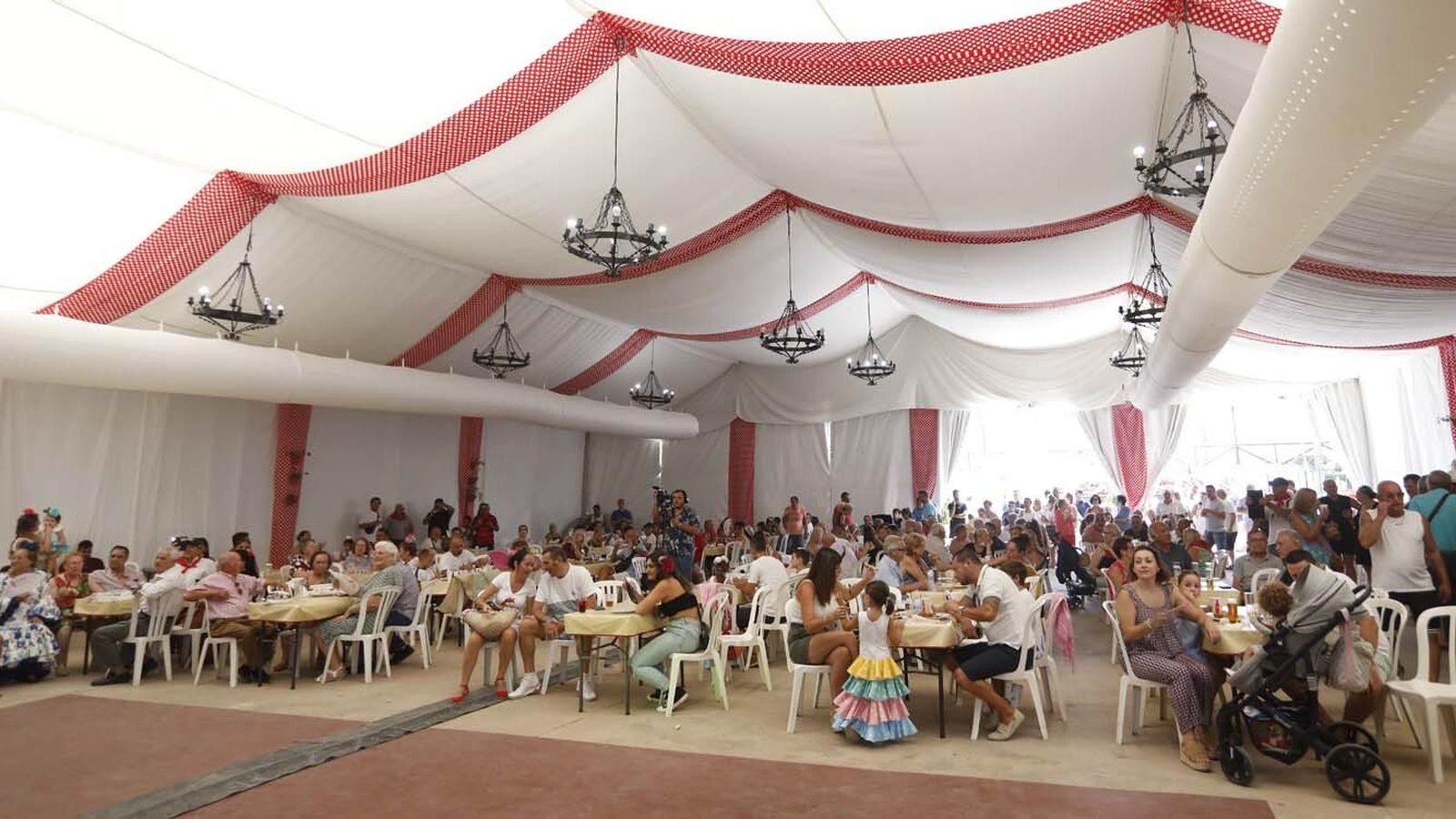 Fotos del Domingo de Feria en San Roque