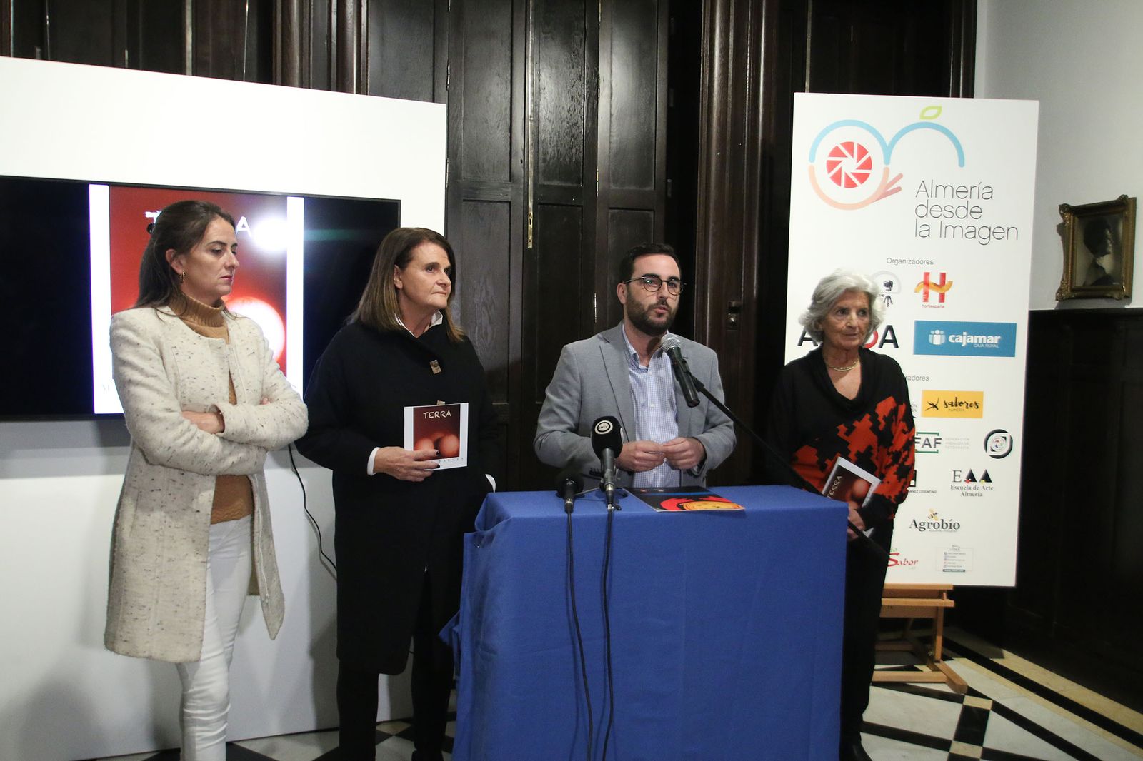 Aránzazu Martín, Matilde Sanchez, Carlos Sanchez y Maria Luisa Jiménez.