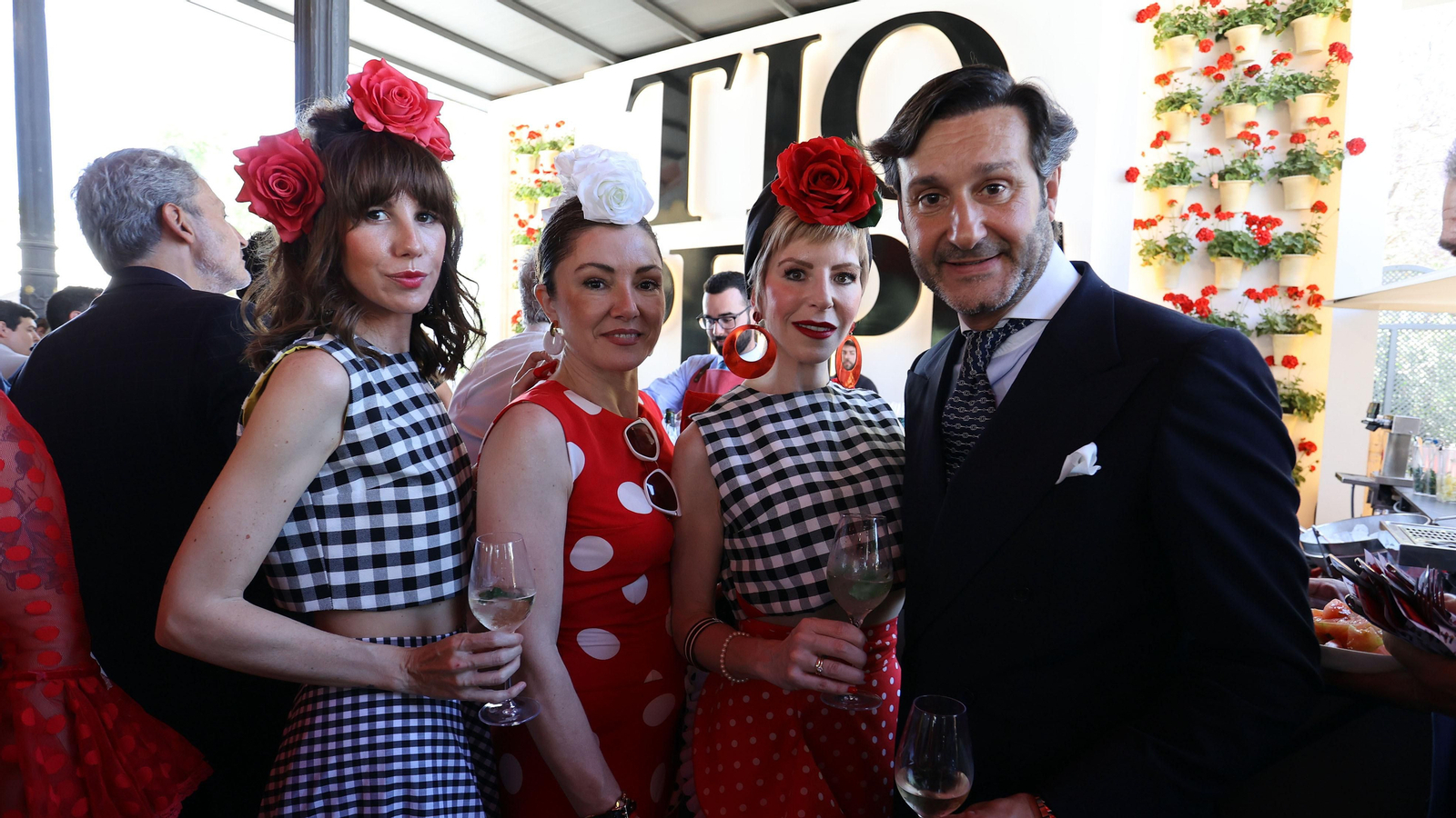 Gran ambiente en la caseta de González Byass