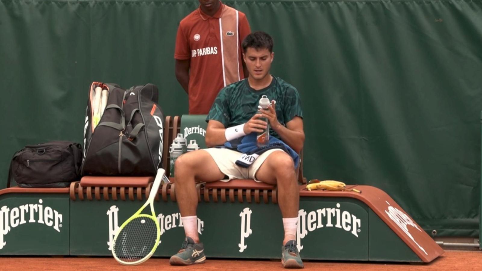 Pablo Llamas, en un partido de Roland Garros.