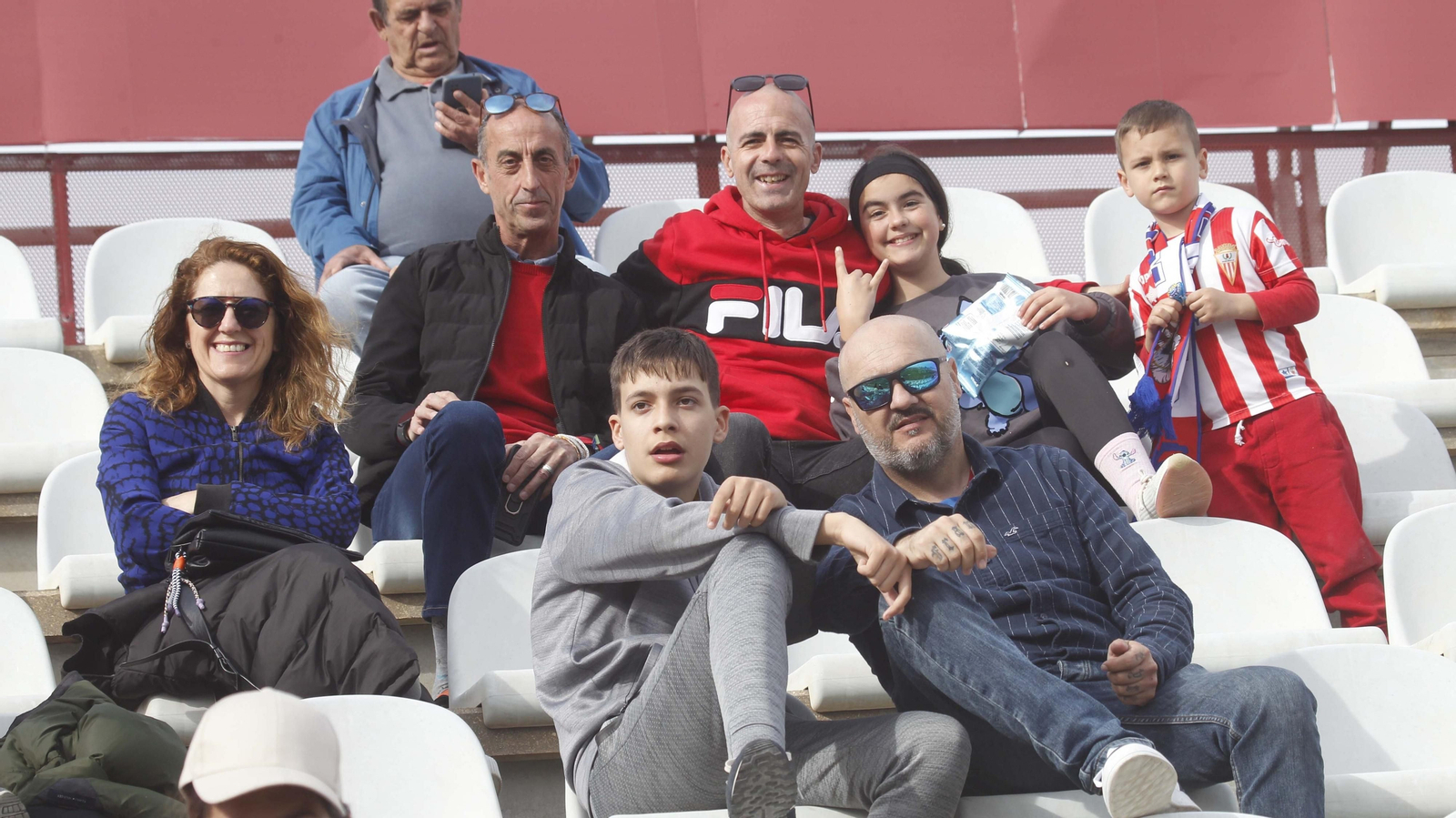 Búscate en el Algeciras CF  - Linares de Primera Federación
