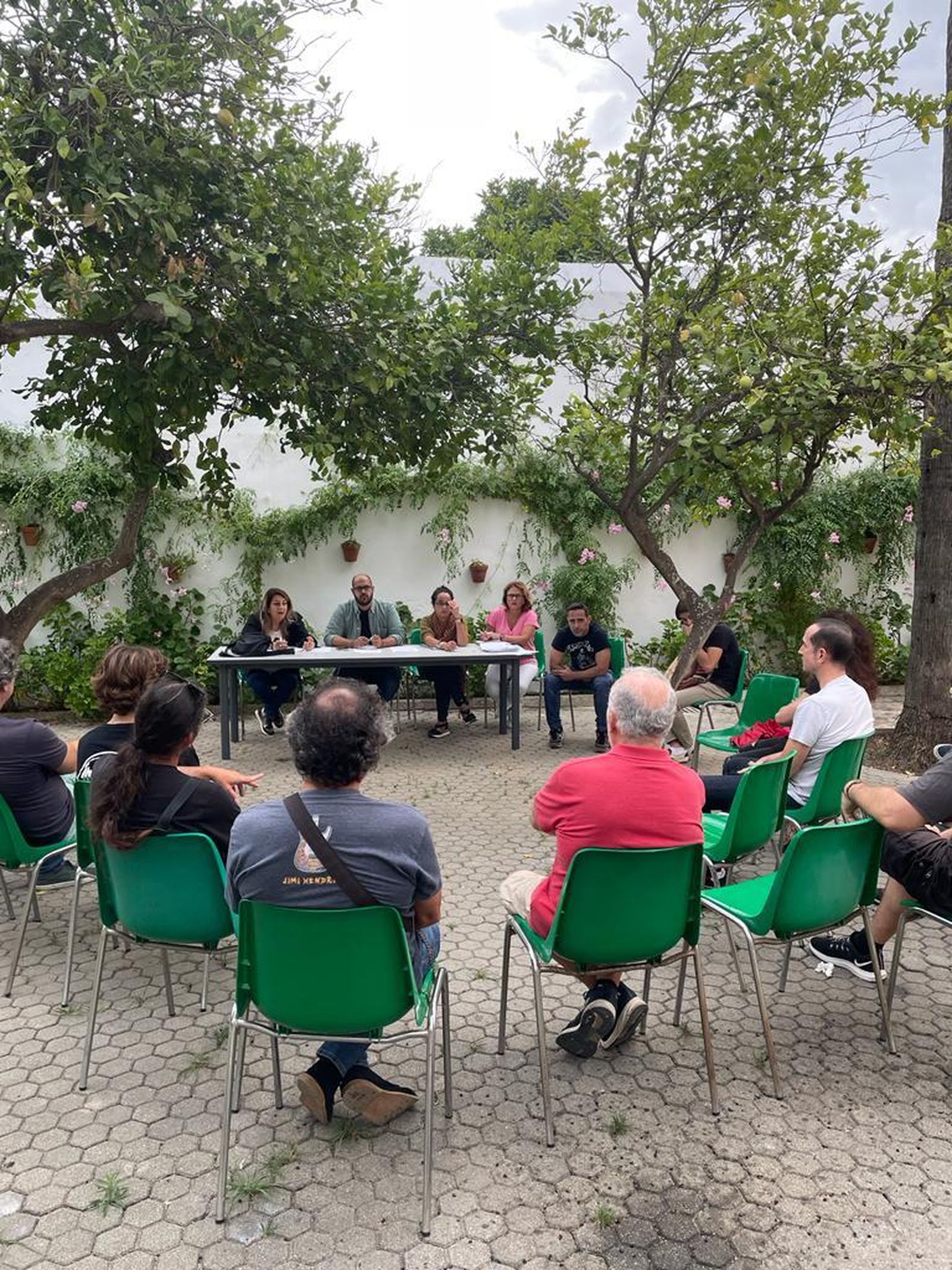 Encuentro de Salguero y técnicos municipales con representantes de las bandas locales