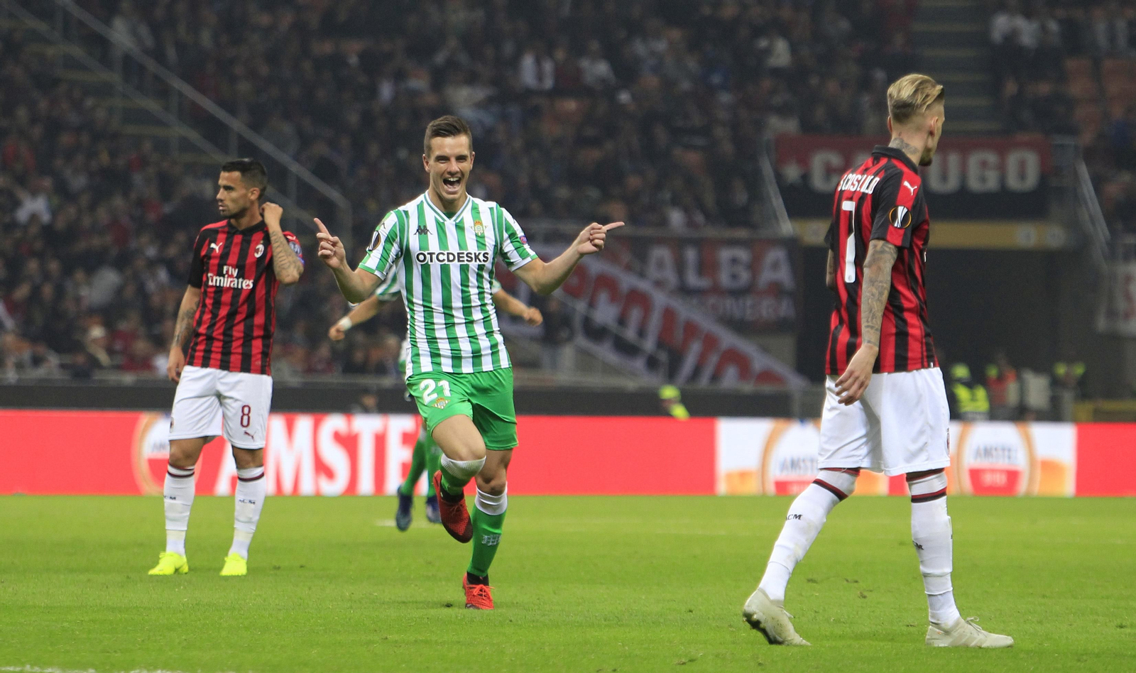 Lo Celso celebra su golazo, decisivo para el triunfo posterior.