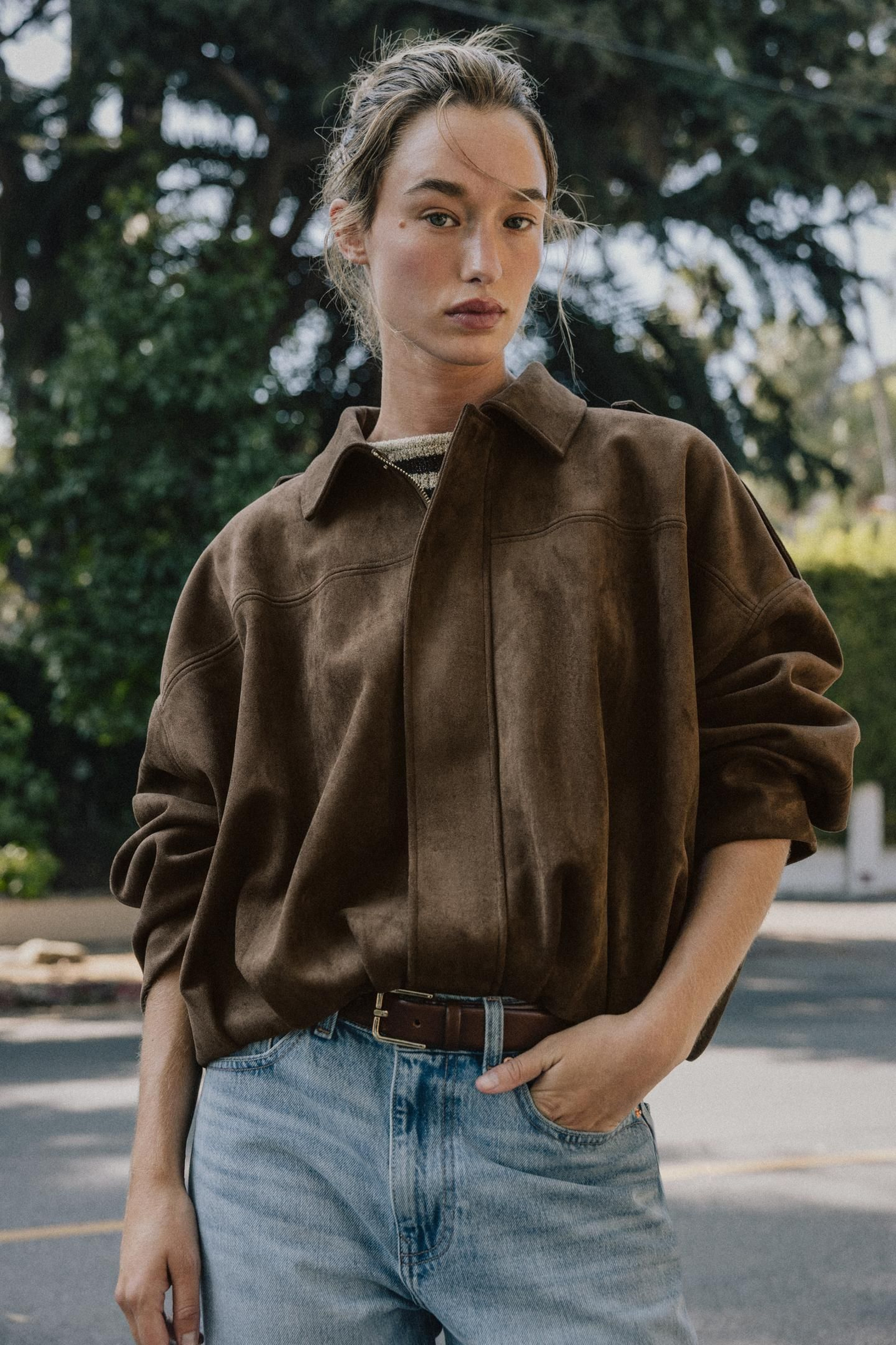 Chaqueta de ante de Zara.