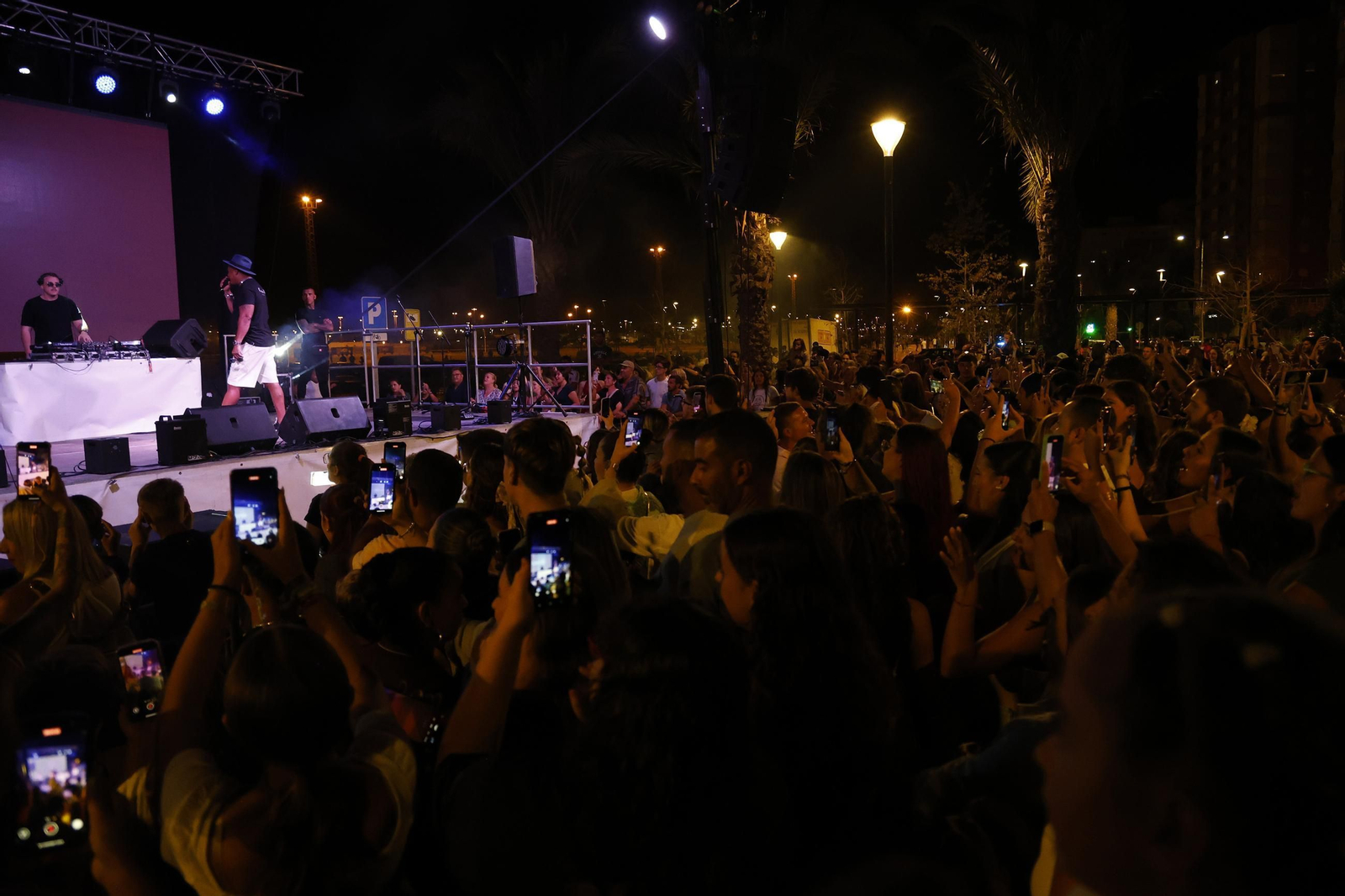 Las fotografías del festival Frikyesta con Henry Méndez en Algeciras
