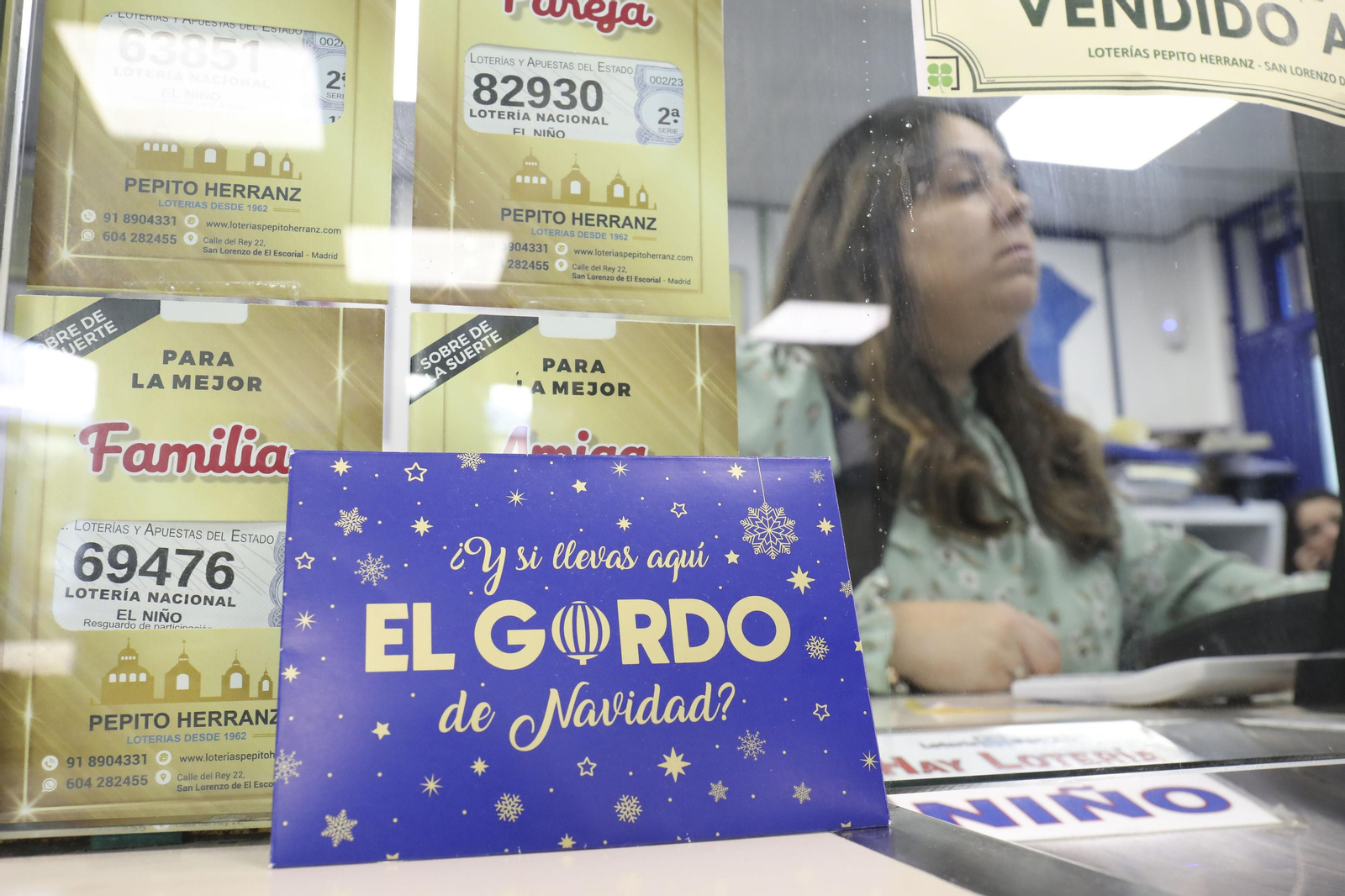 Celebraciones de los premiados con la Lotería de Navidad en España Celebraciones de los premiados con la Lotería de Navidad en España