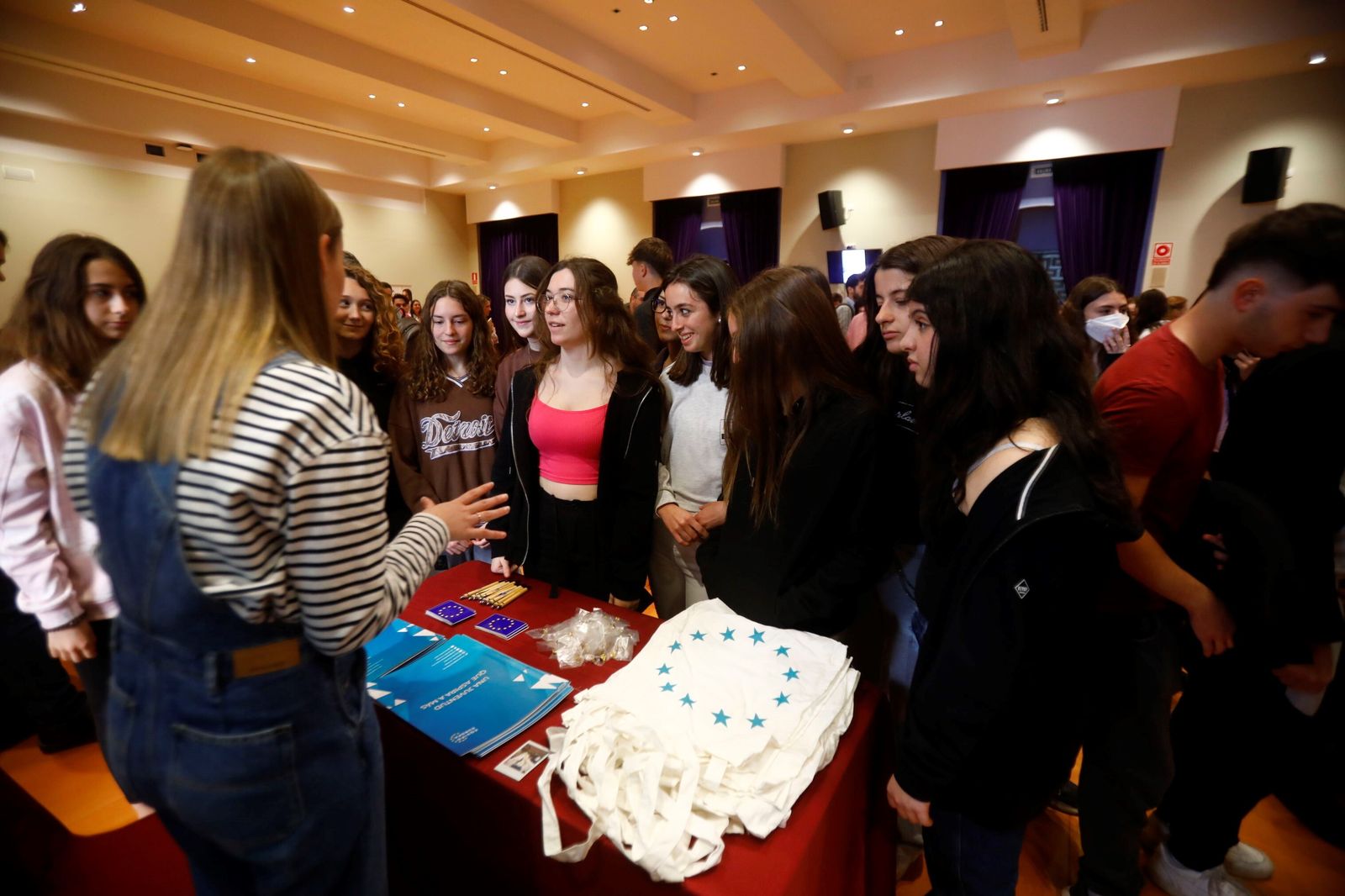 La Feria de las Oportunidades Europeas en Córdoba, en imágenes