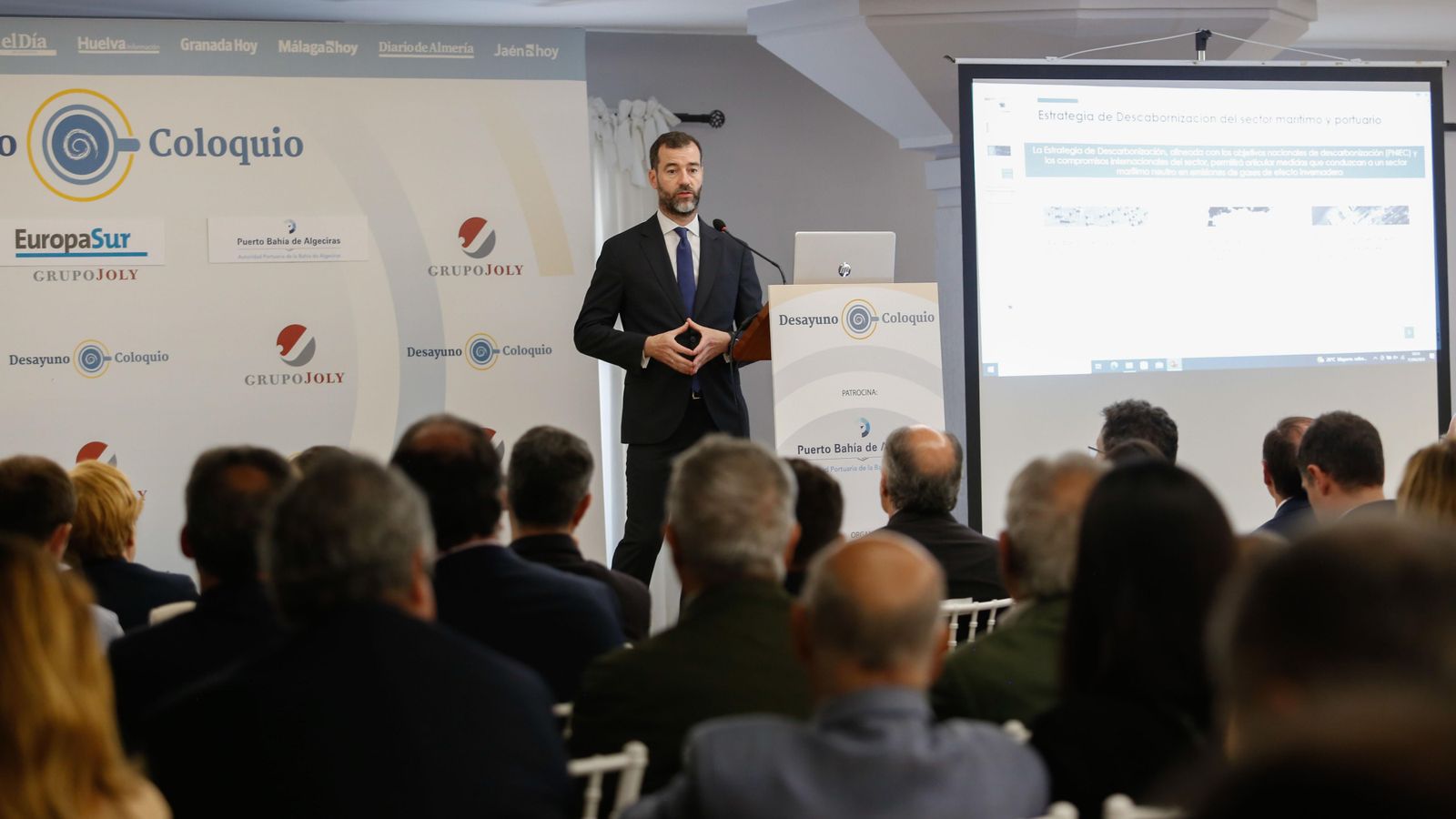 Fotos del Desayuno Coloquio de Europa Sur y el Propeller Club de Algeciras con Benito Núñez Quintanilla