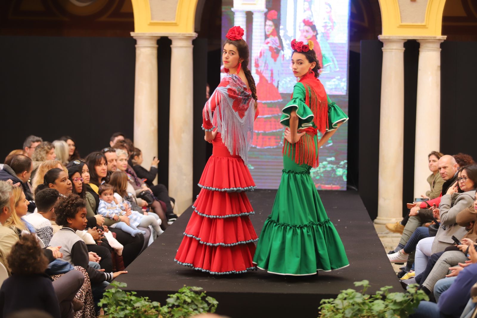 Imágenes del desfile de moda flamenca de los mas pequeños