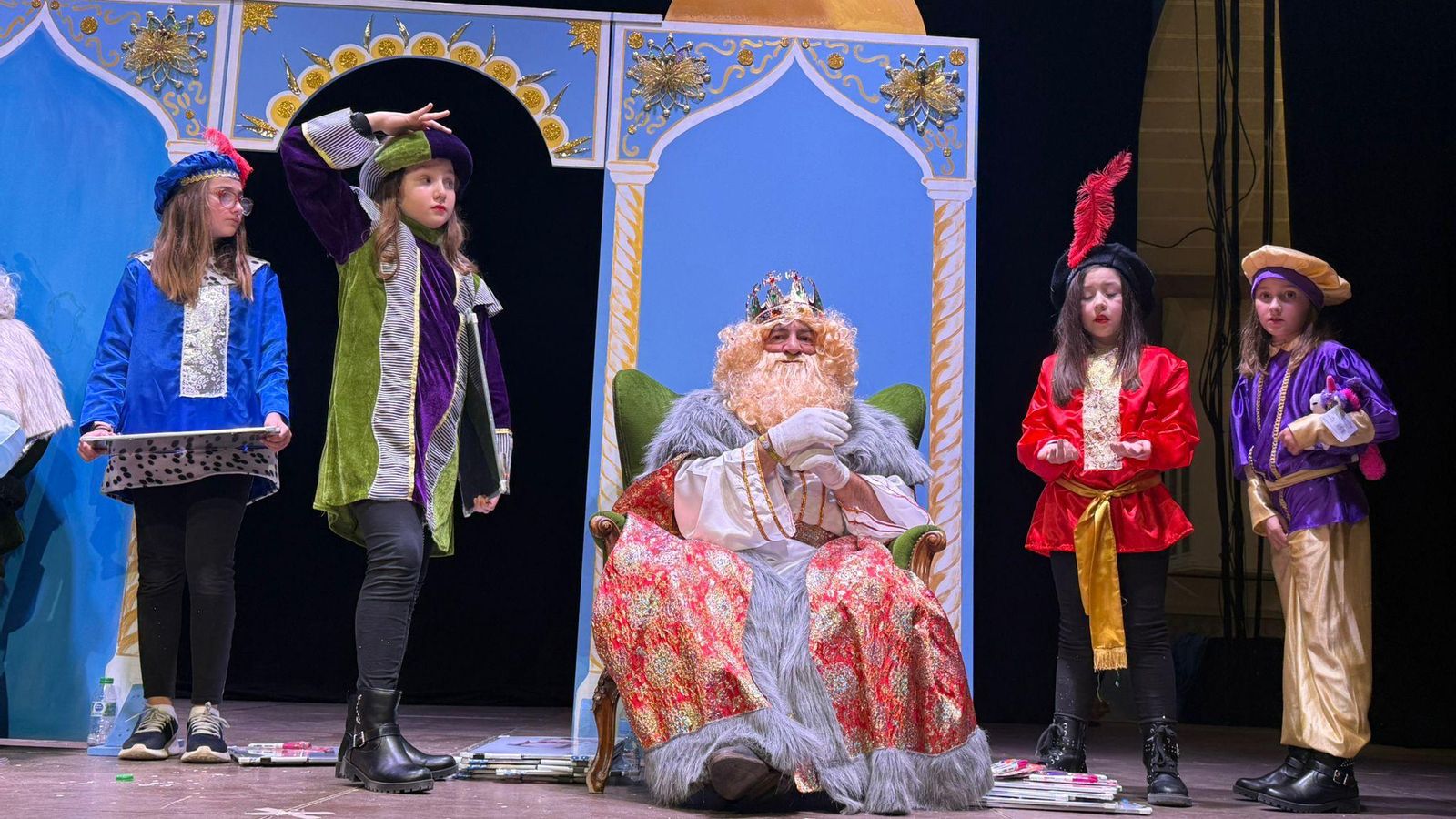 El Rey Gaspar, en su trono.