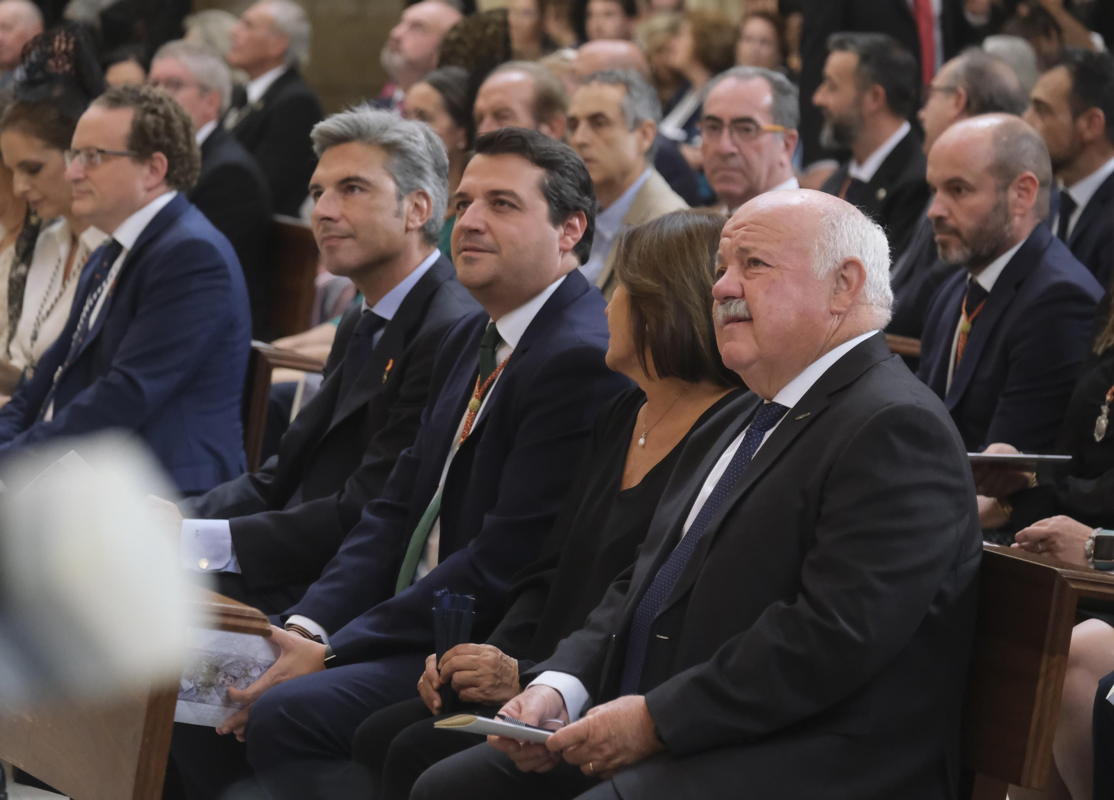 La coronación pontificia de la Virgen de la Paz y Esperanza en Córdoba, en imágenes