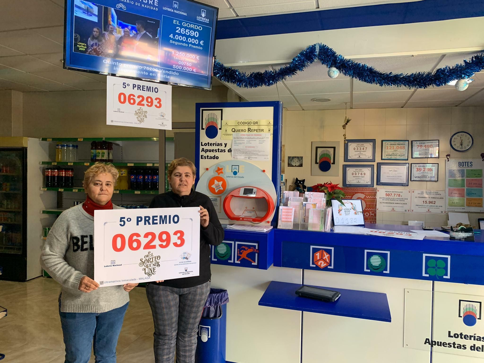 Las fotos de los premios de la Lotería de Navidad en Málaga