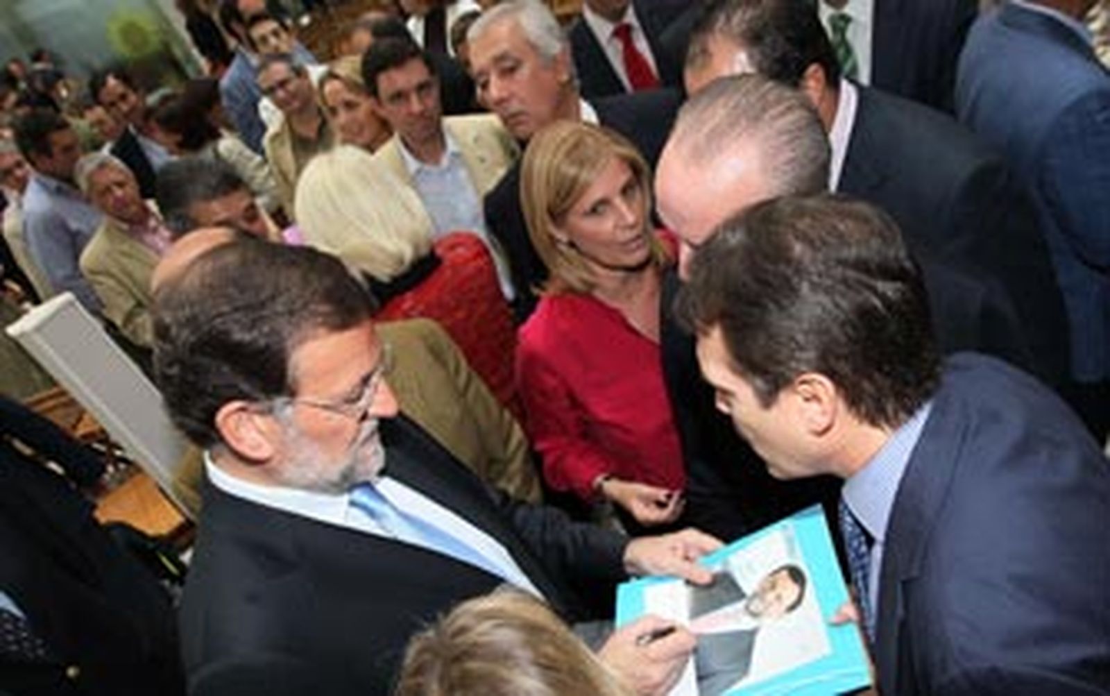 Carne de la tierra y cerveza gallega para agasajar a Rajoy