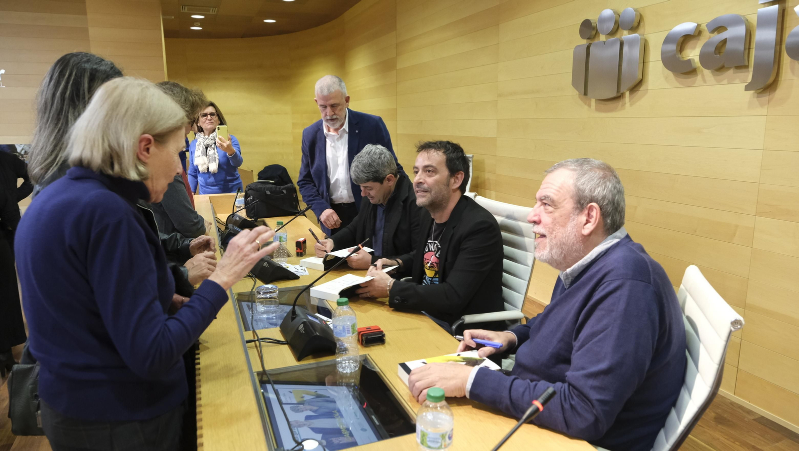 Imágenes de Diario de los Libros con Carmen Mola