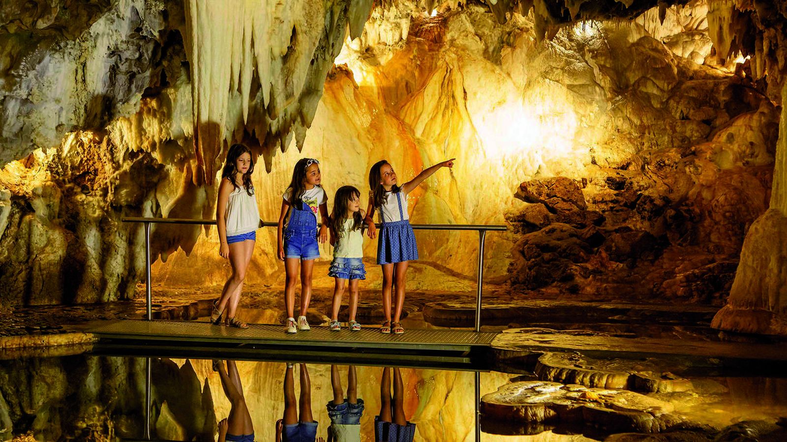 Escapa del calor en estos 5 pueblos fresquitos de la Sierra de Aracena