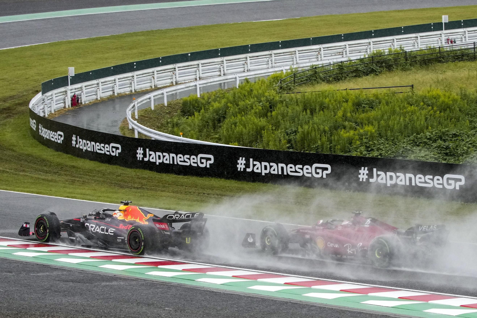 Las imágenes del segundo título de Verstappen