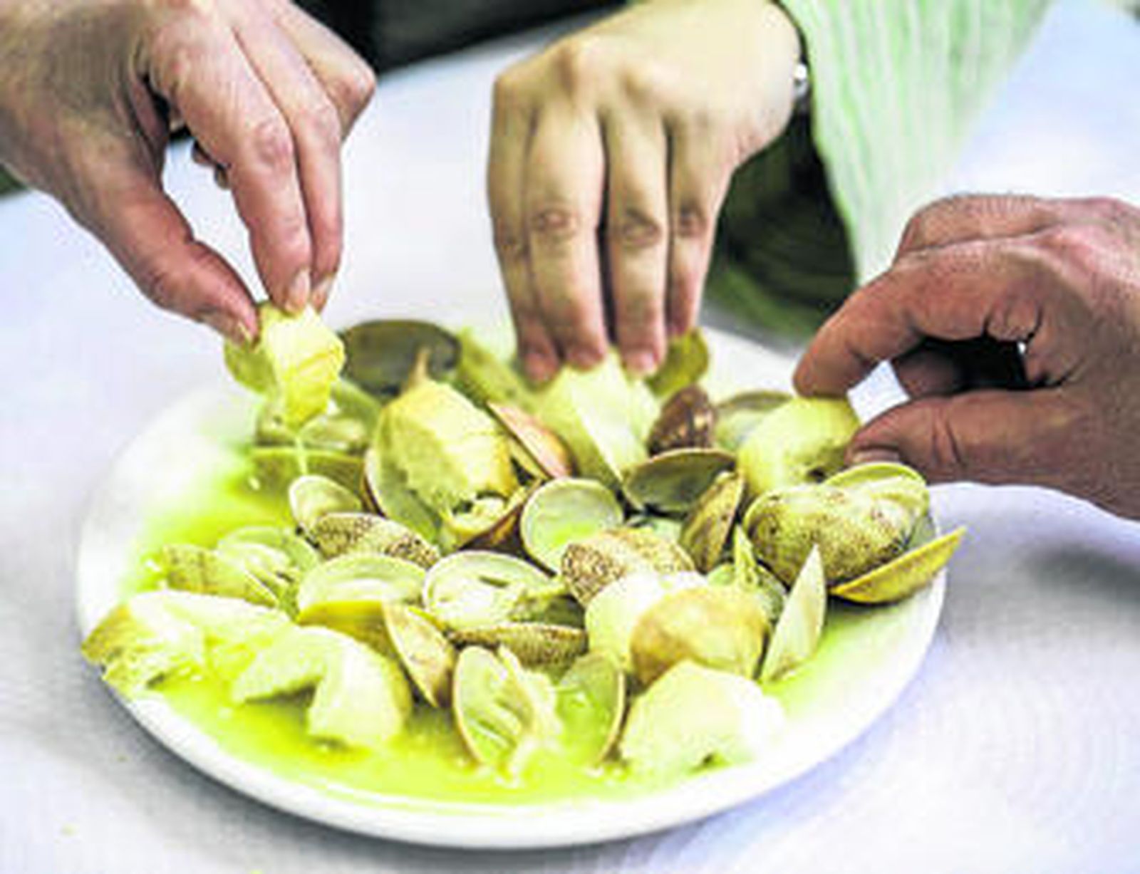 Las almejas a la marinera del restaurante Jardín de las Delicias.