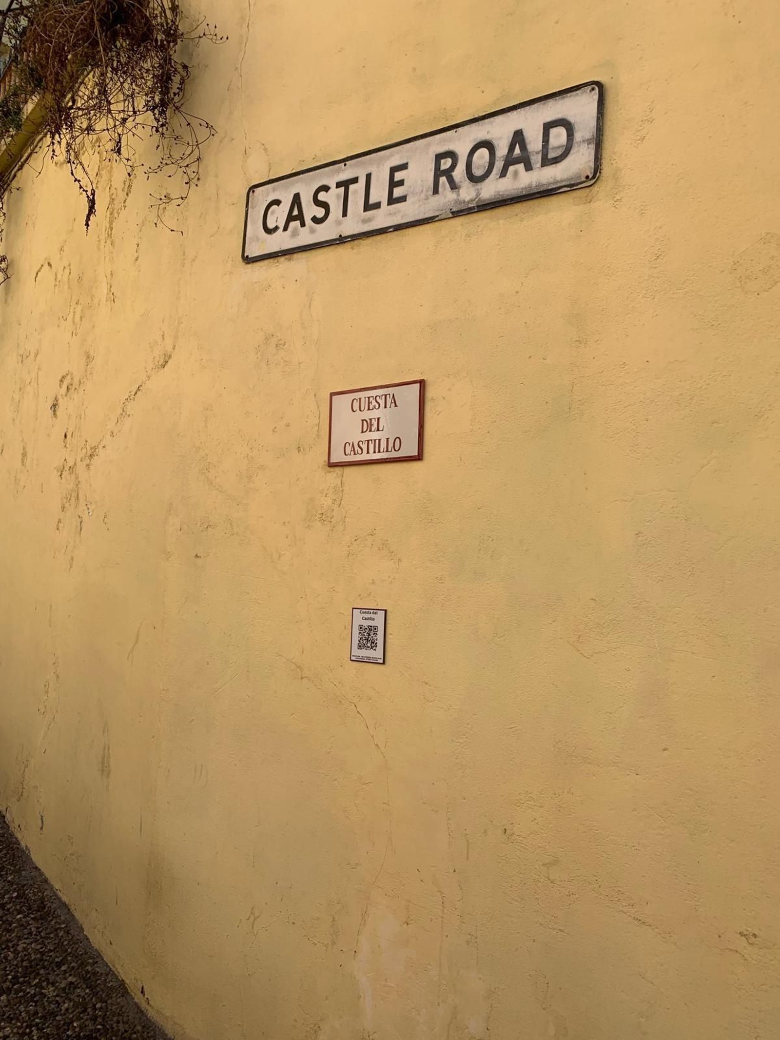 Gibraltar rescata los nombres españoles y llanitos de sus calles más tradicionales