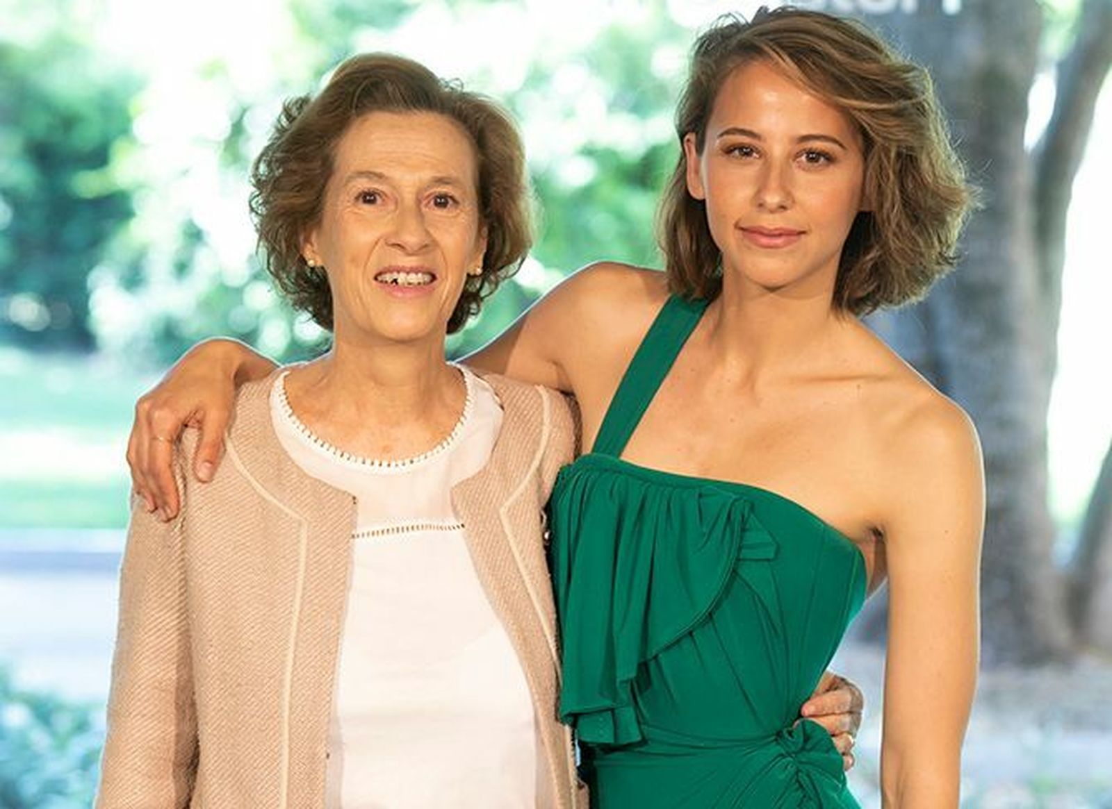 Julia Navarro e Irene Escolar en la presentación de 'Dime quién soy' este miércoles