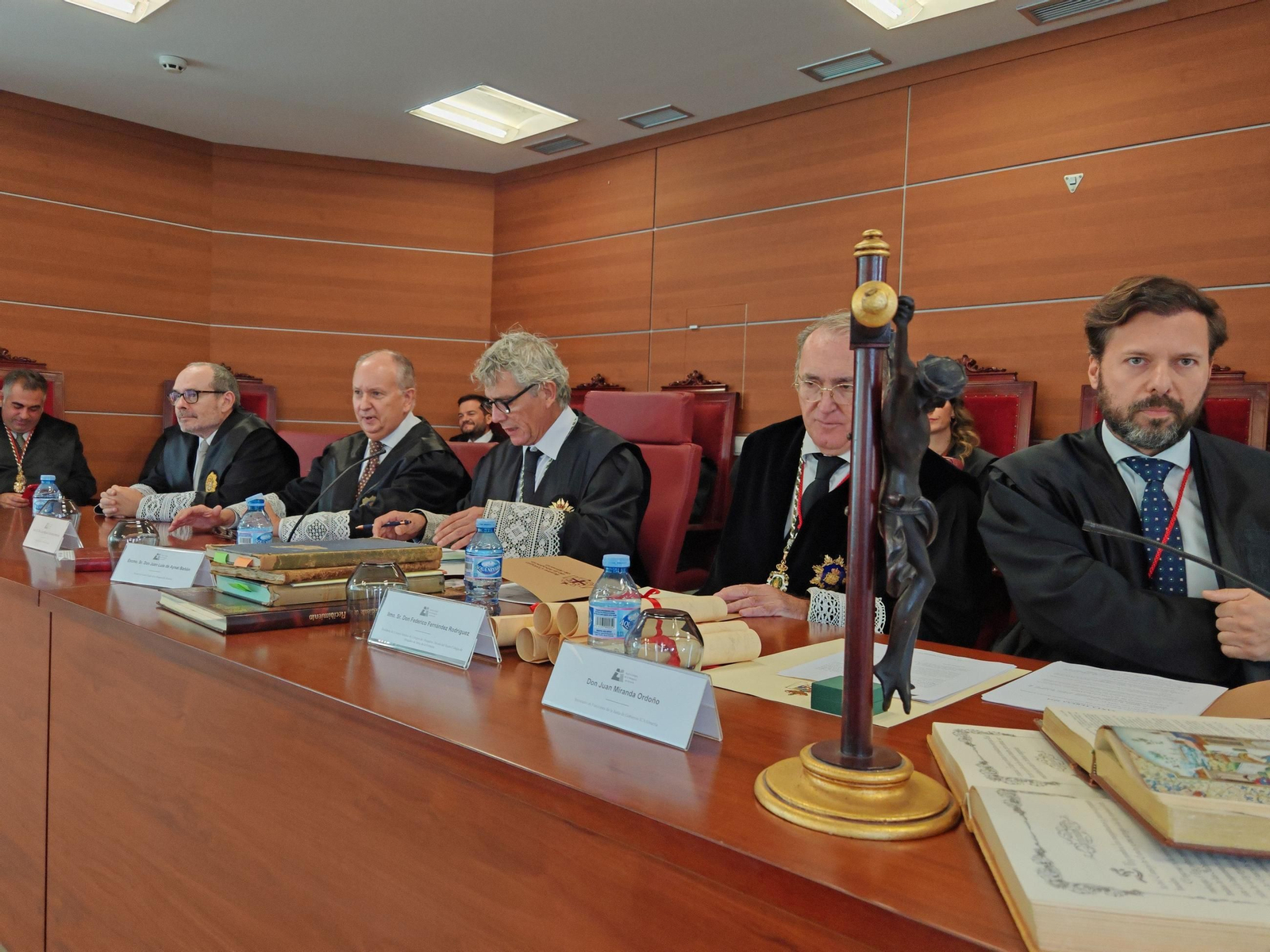 Actos del Colegio de Abogados por Santa Teresa.