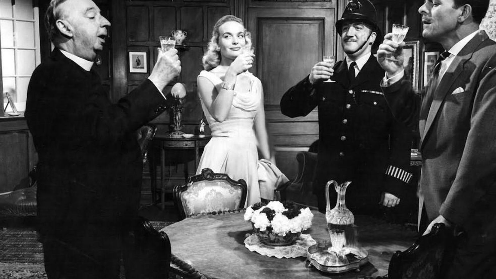 En 'La verdad al desnudo' todos brindan con sherry.