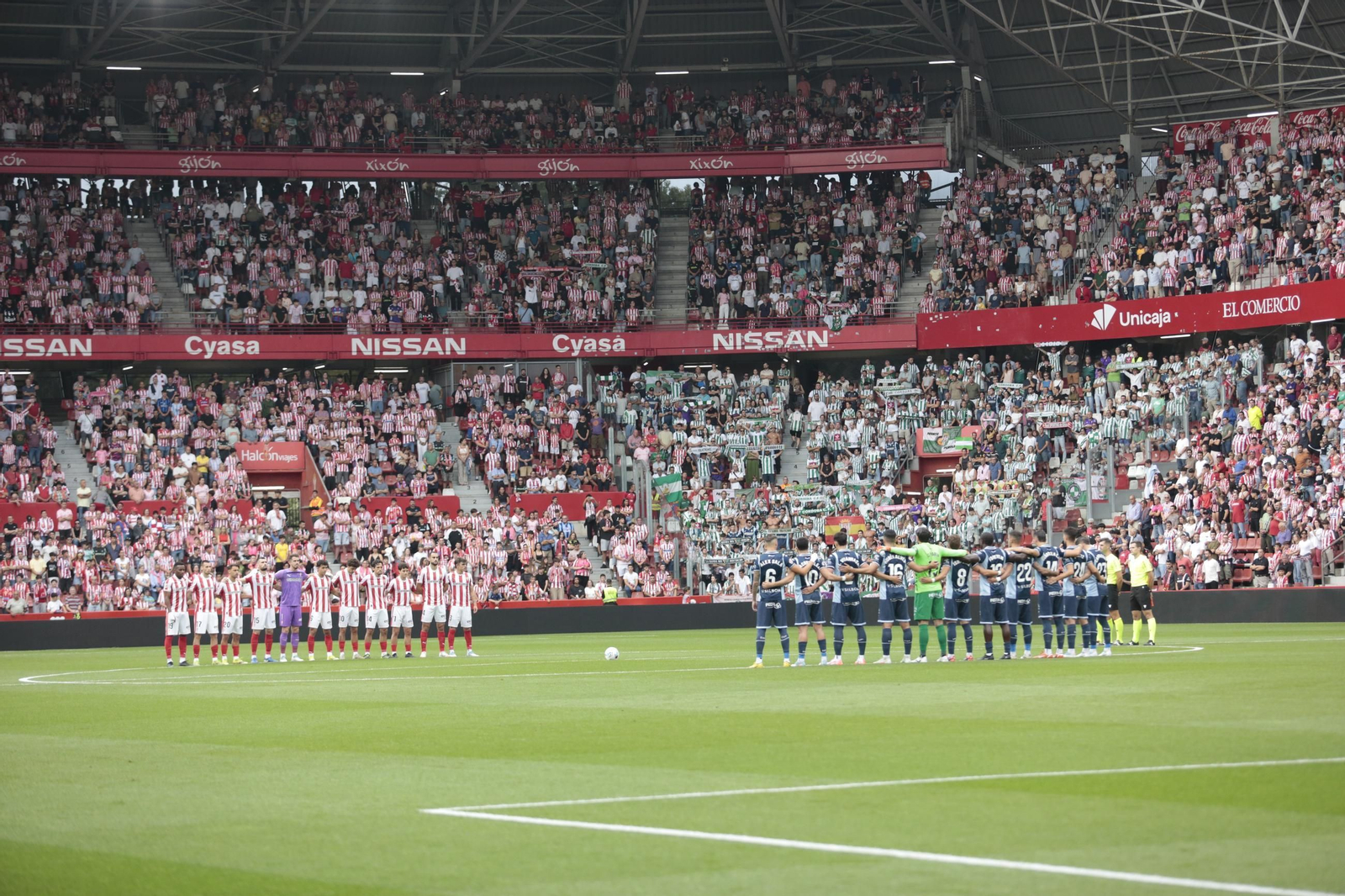 Las mejores fotos del partido en El Molinón para el Sporting - Córdoba CF